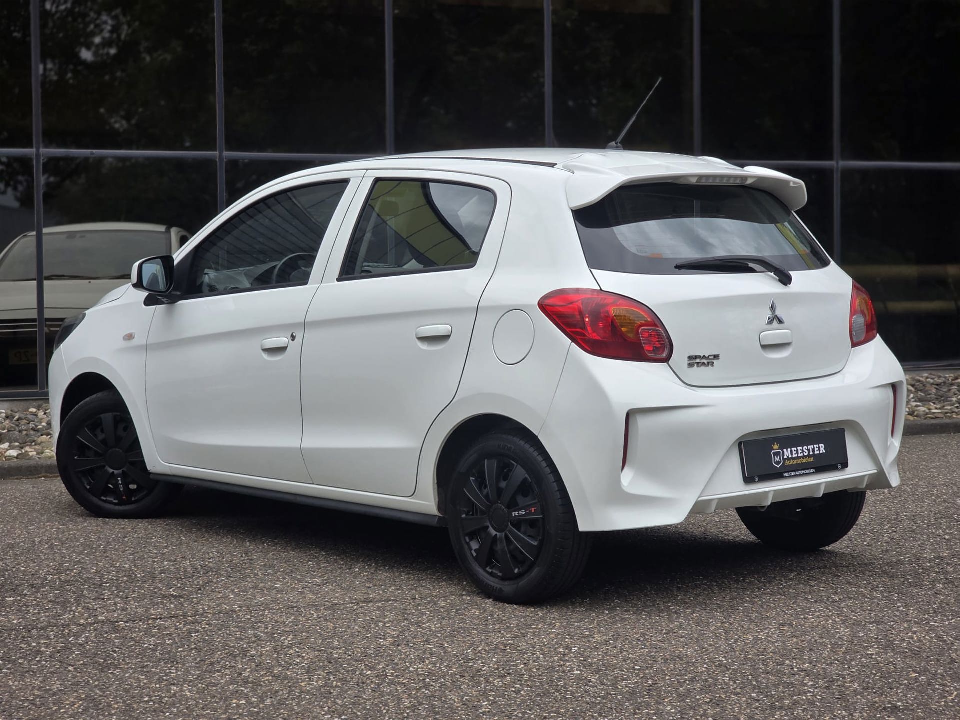Foto van Mitsubishi Mitsubishi Space Star