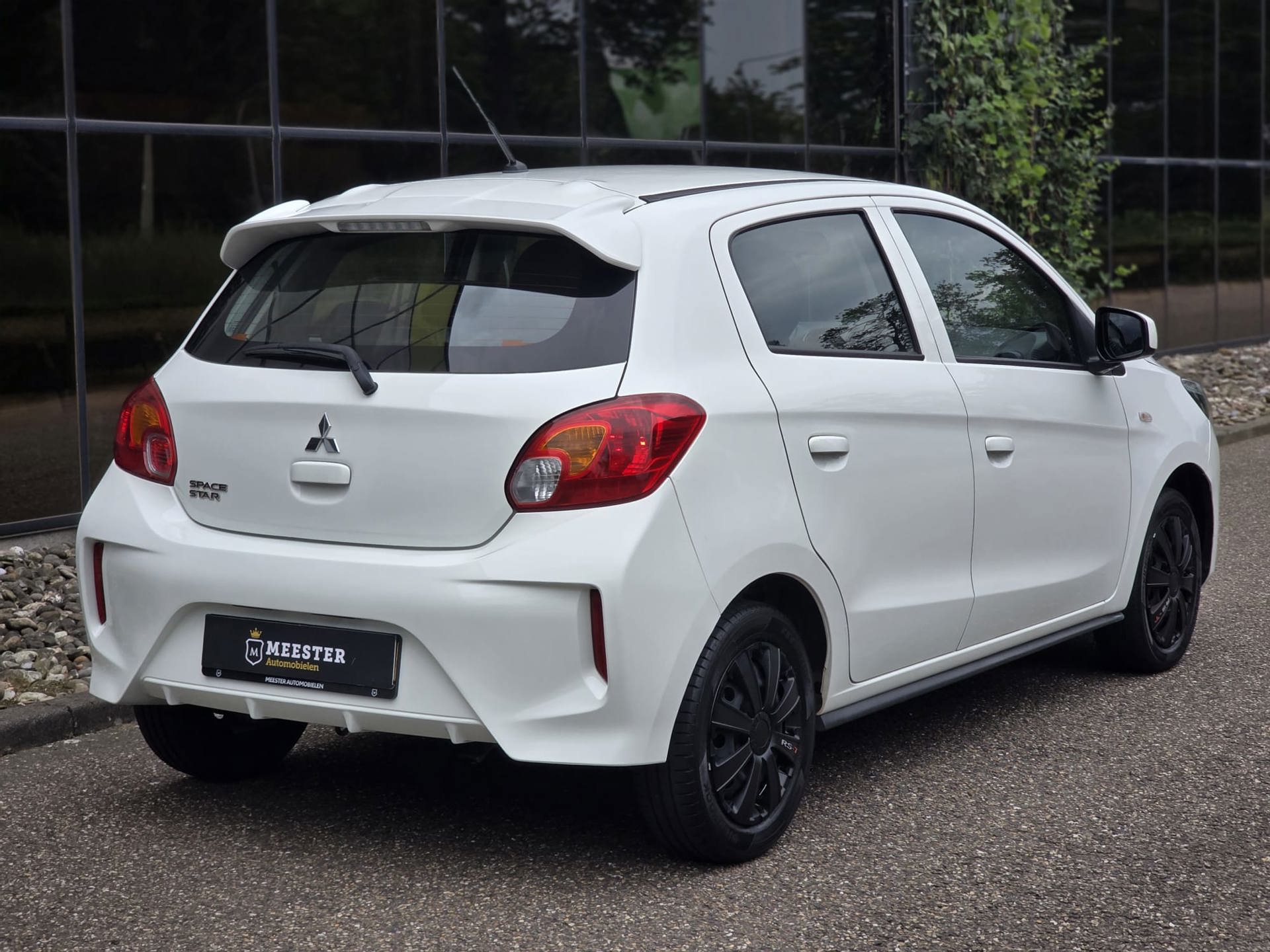 Foto van Mitsubishi Mitsubishi Space Star