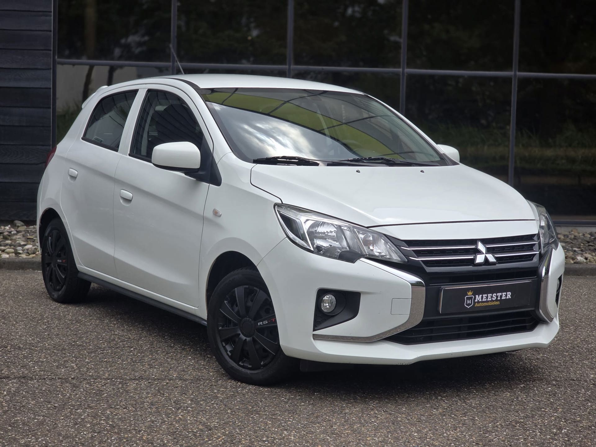 Foto van Mitsubishi Mitsubishi Space Star