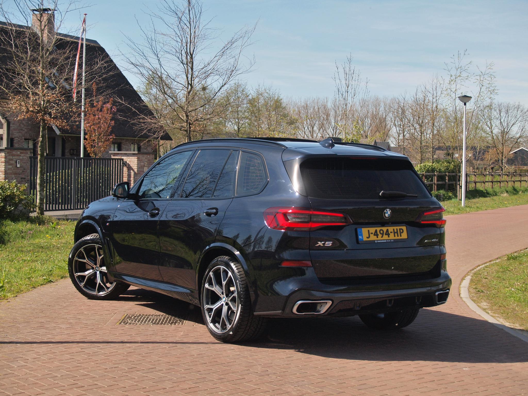 Foto van BMW X5 Xdrive45e