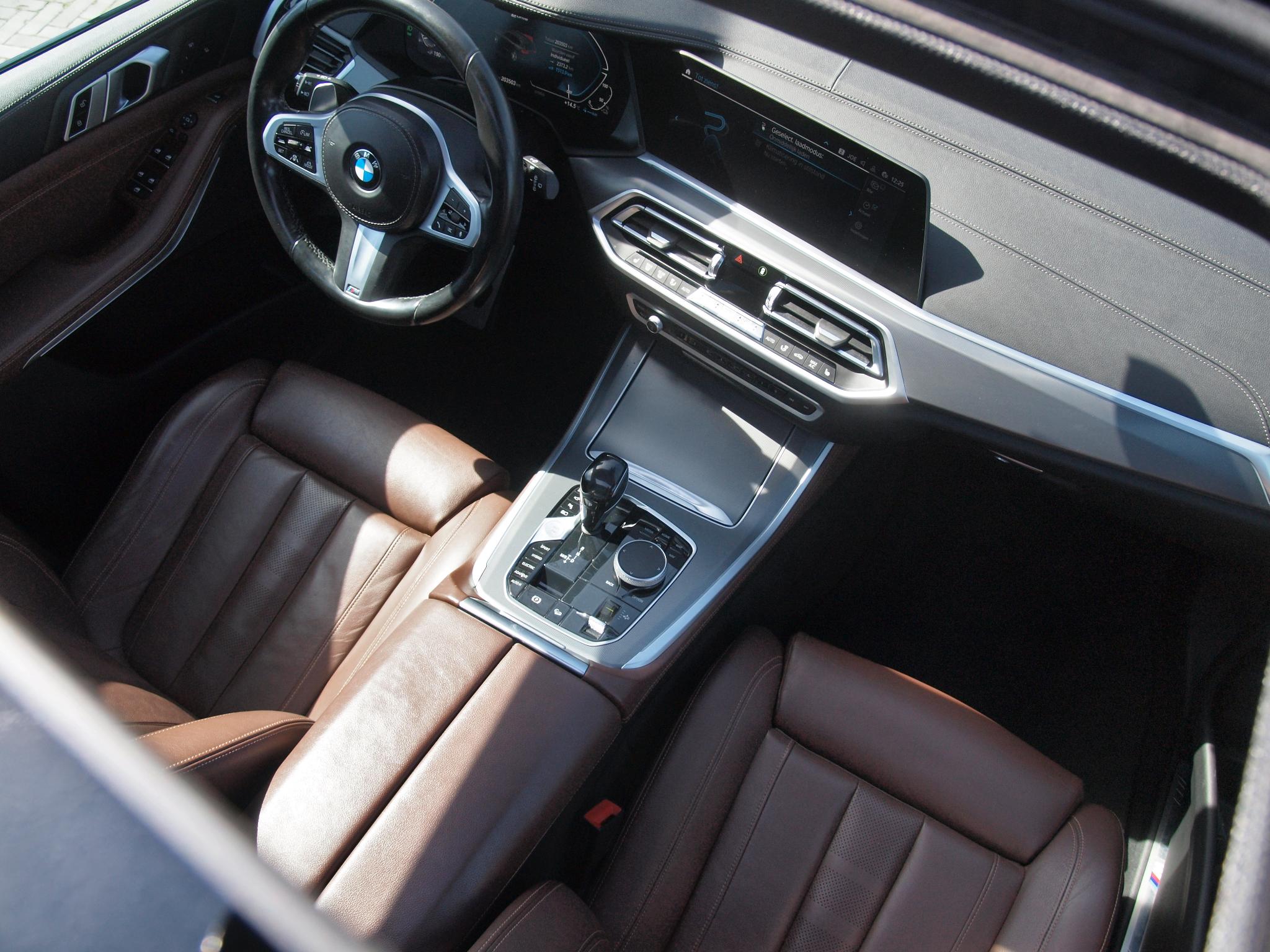 Foto van BMW X5 Xdrive45e