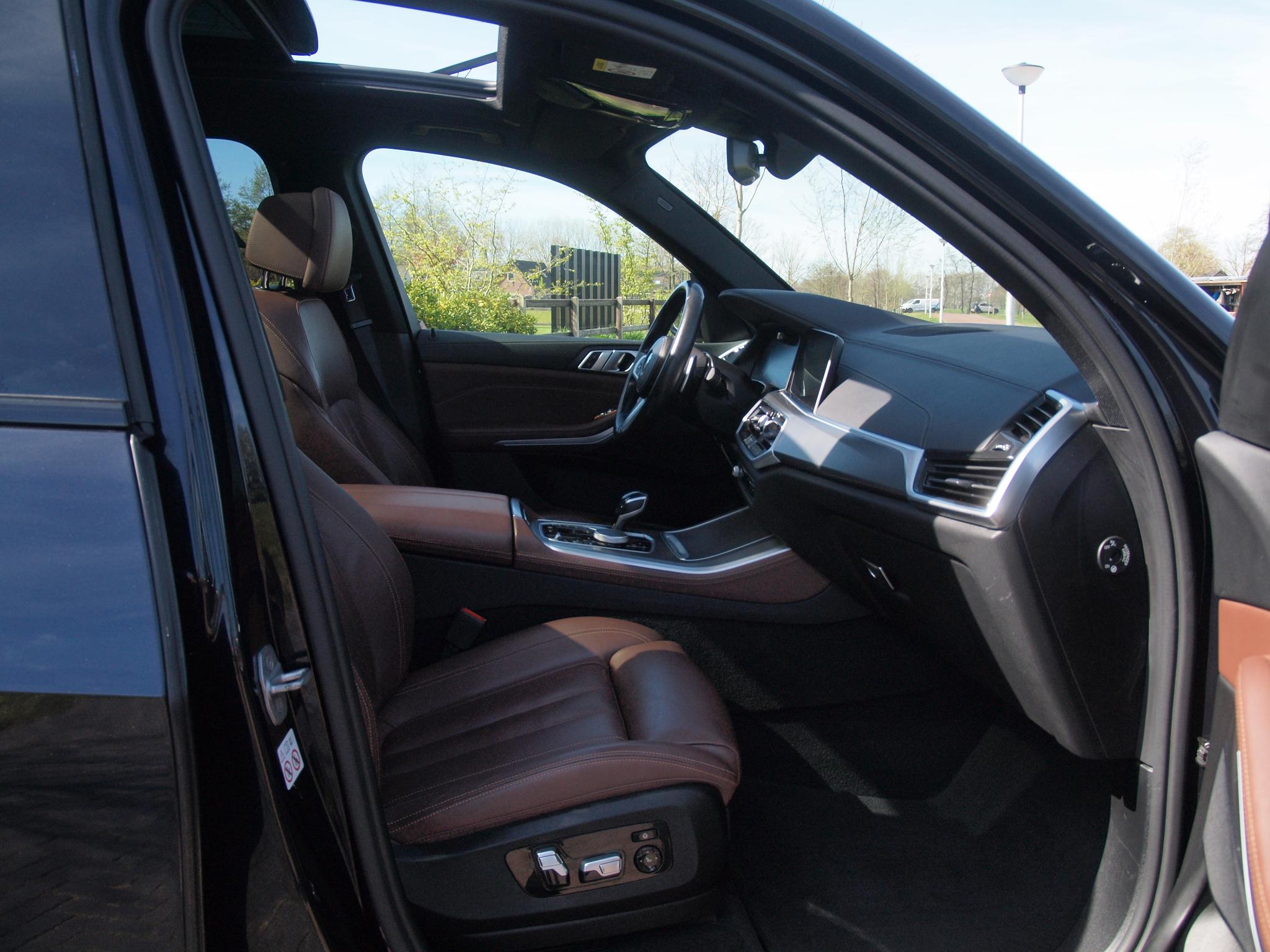 Foto van BMW X5 Xdrive45e