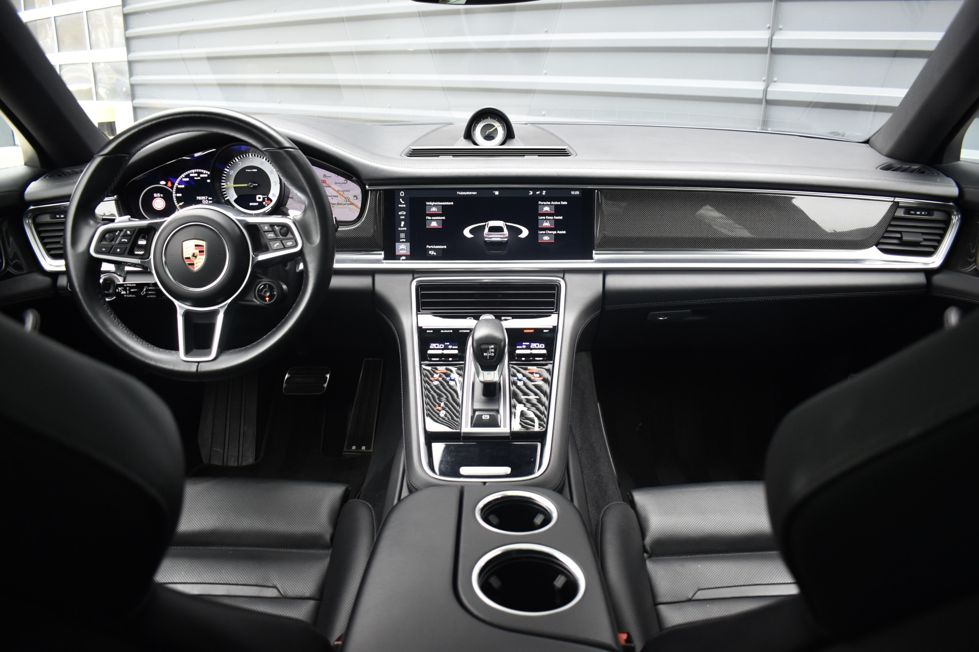 Foto van Porsche Panamera Sport Turismo