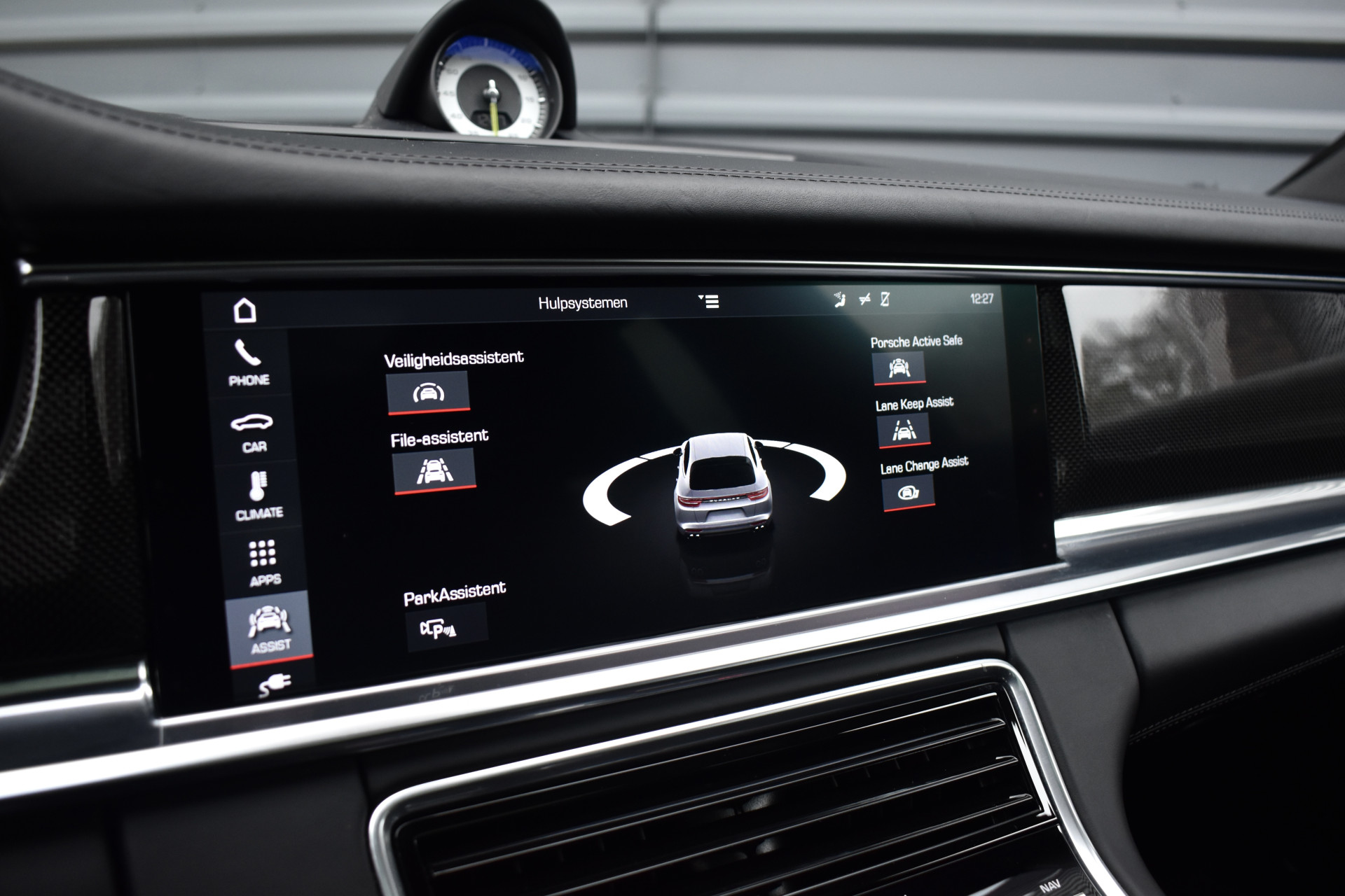 Foto van Porsche Panamera Sport Turismo