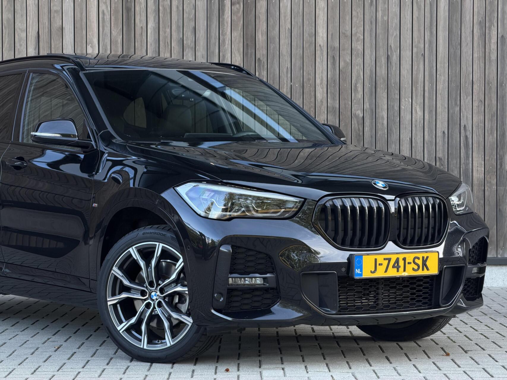 Foto van BMW X1 Sdrive20i