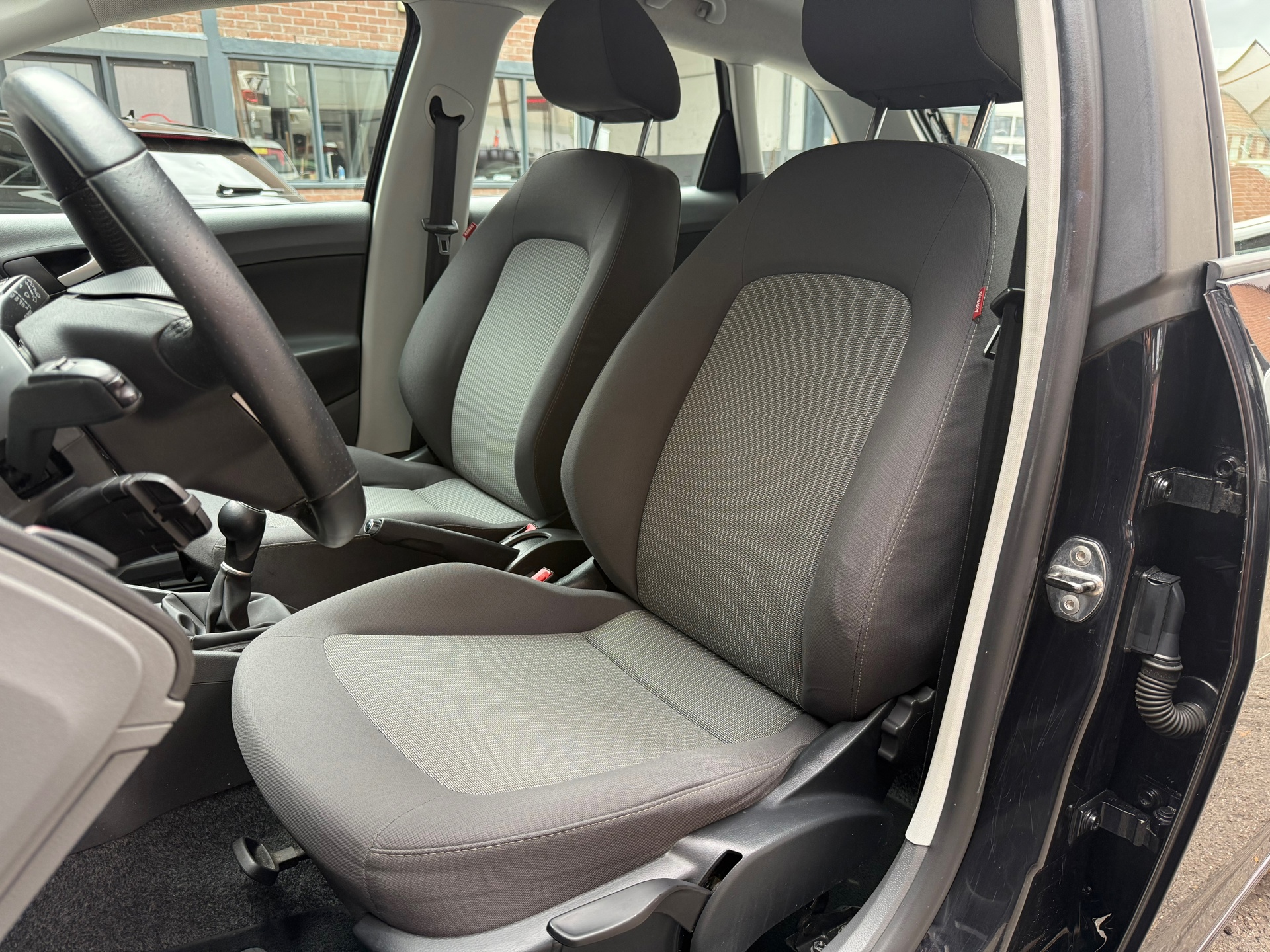Foto van Seat Ibiza ST