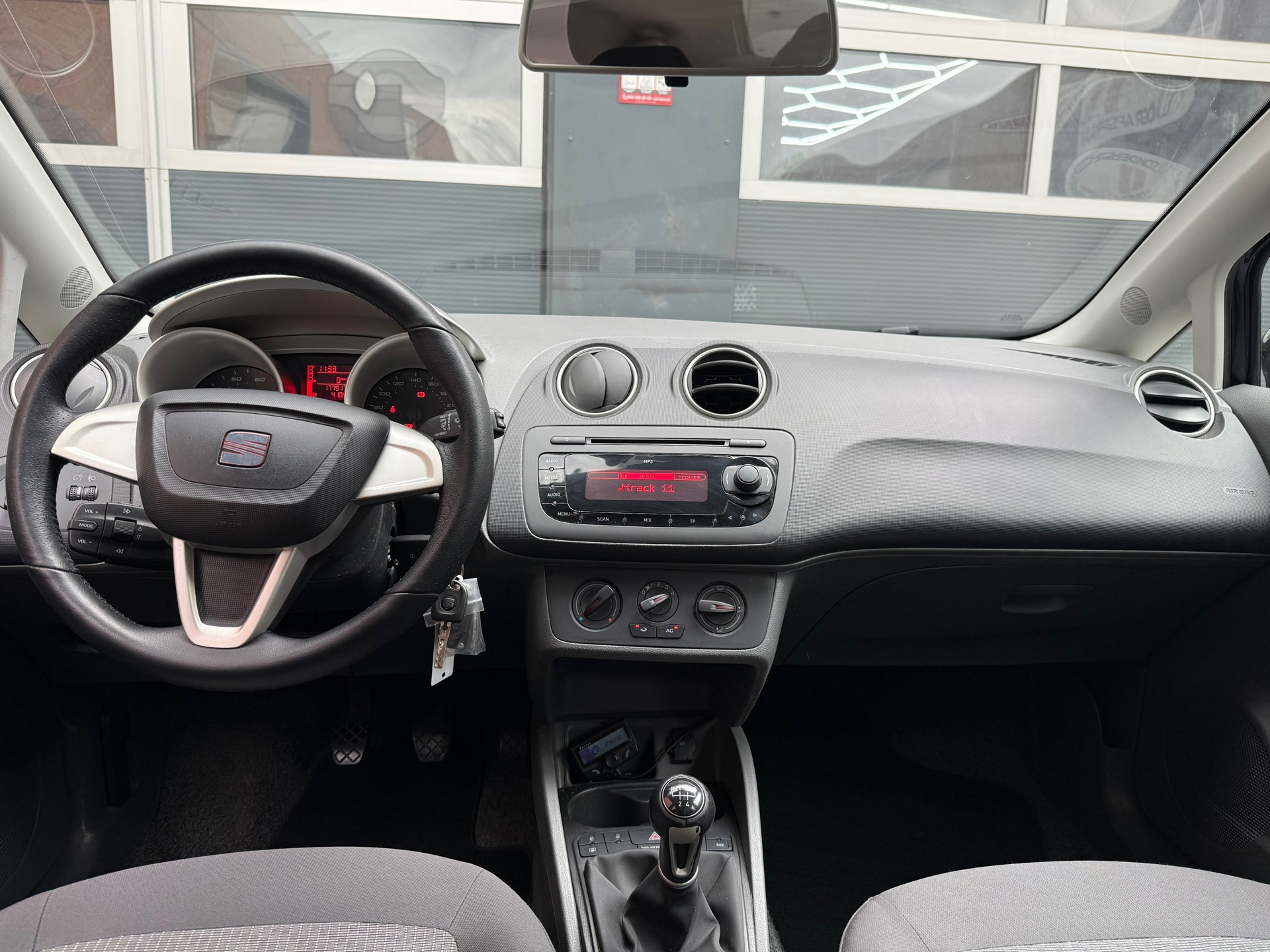 Foto van Seat Ibiza ST