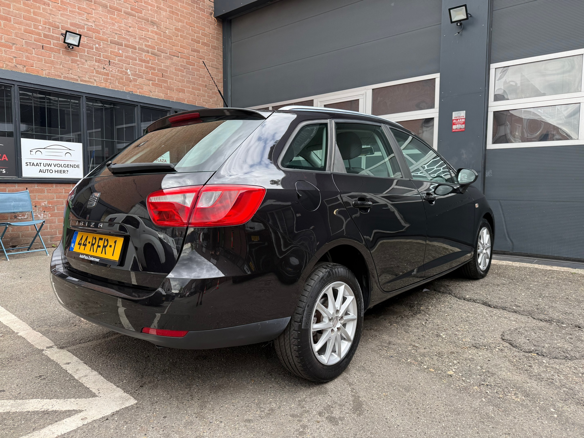 Foto van Seat Ibiza ST