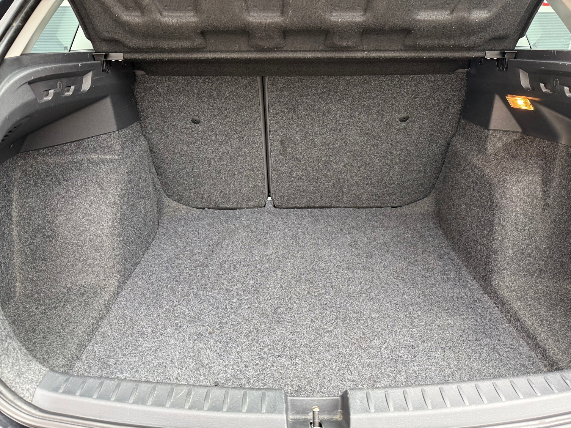 Foto van Seat Ibiza ST