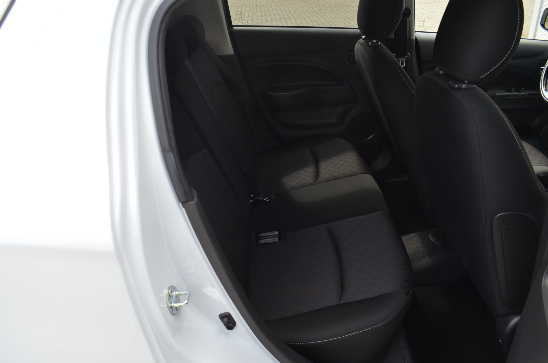 Foto van Mitsubishi Mitsubishi Space Star