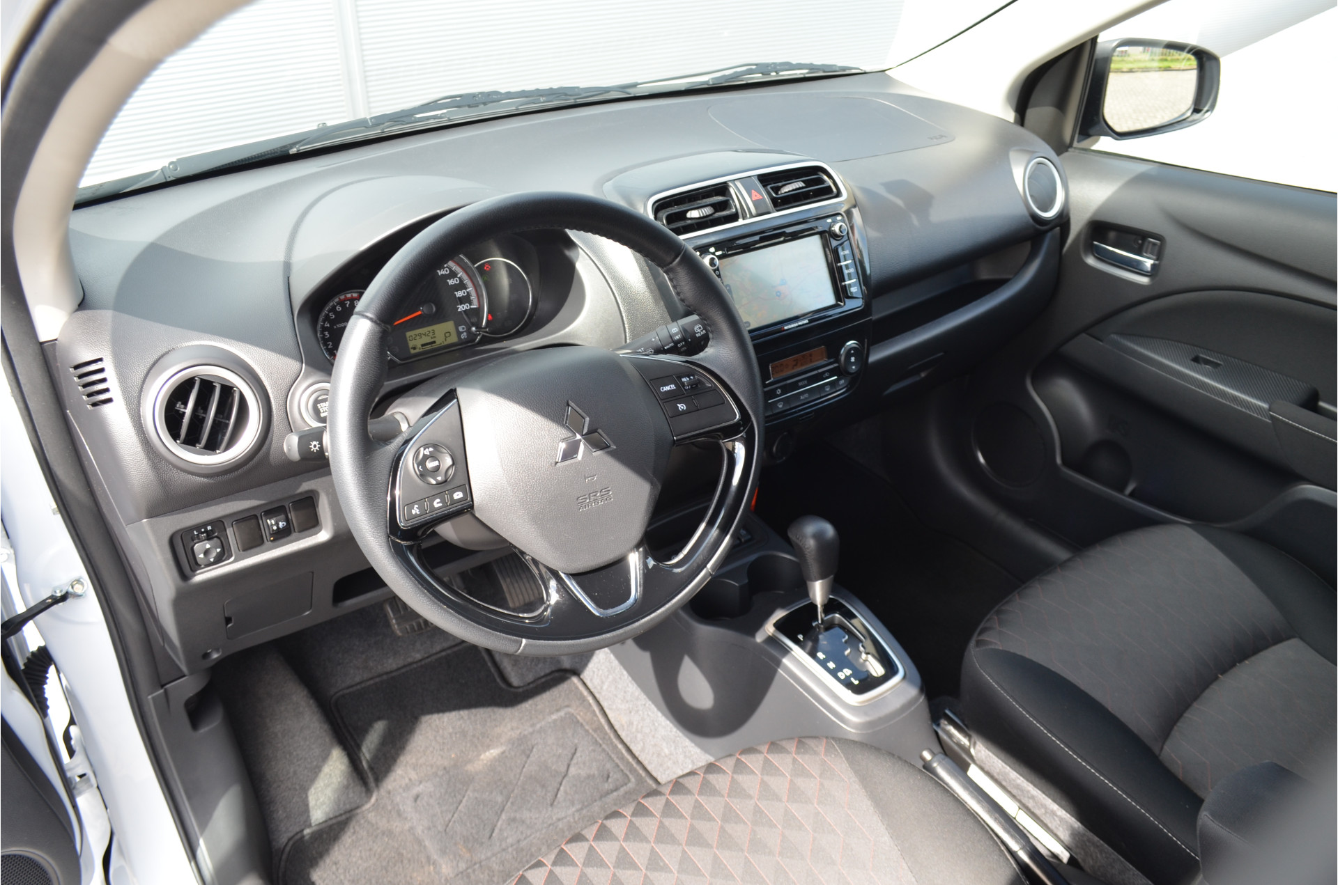 Foto van Mitsubishi Mitsubishi Space Star