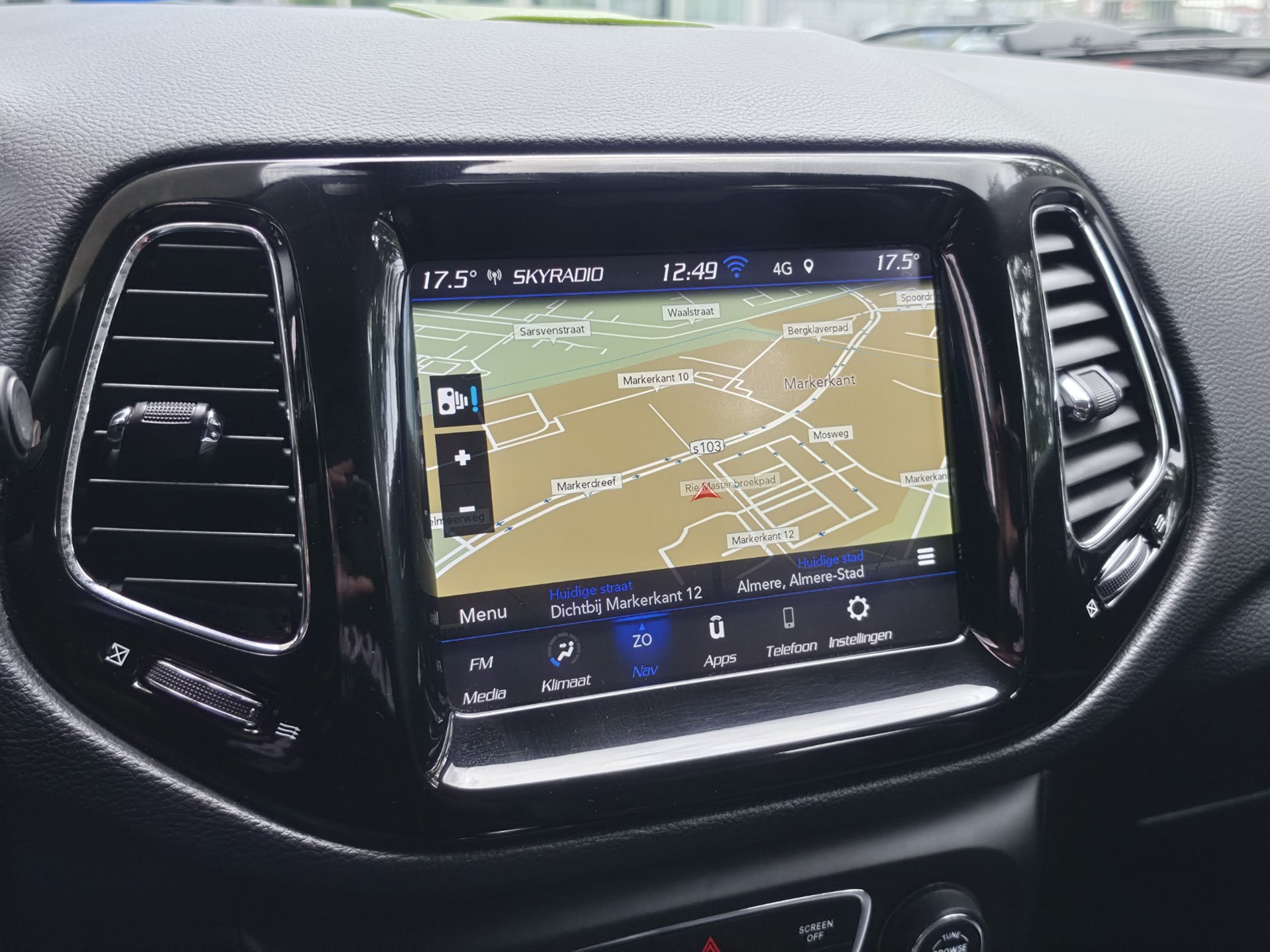 Foto van Jeep Compass