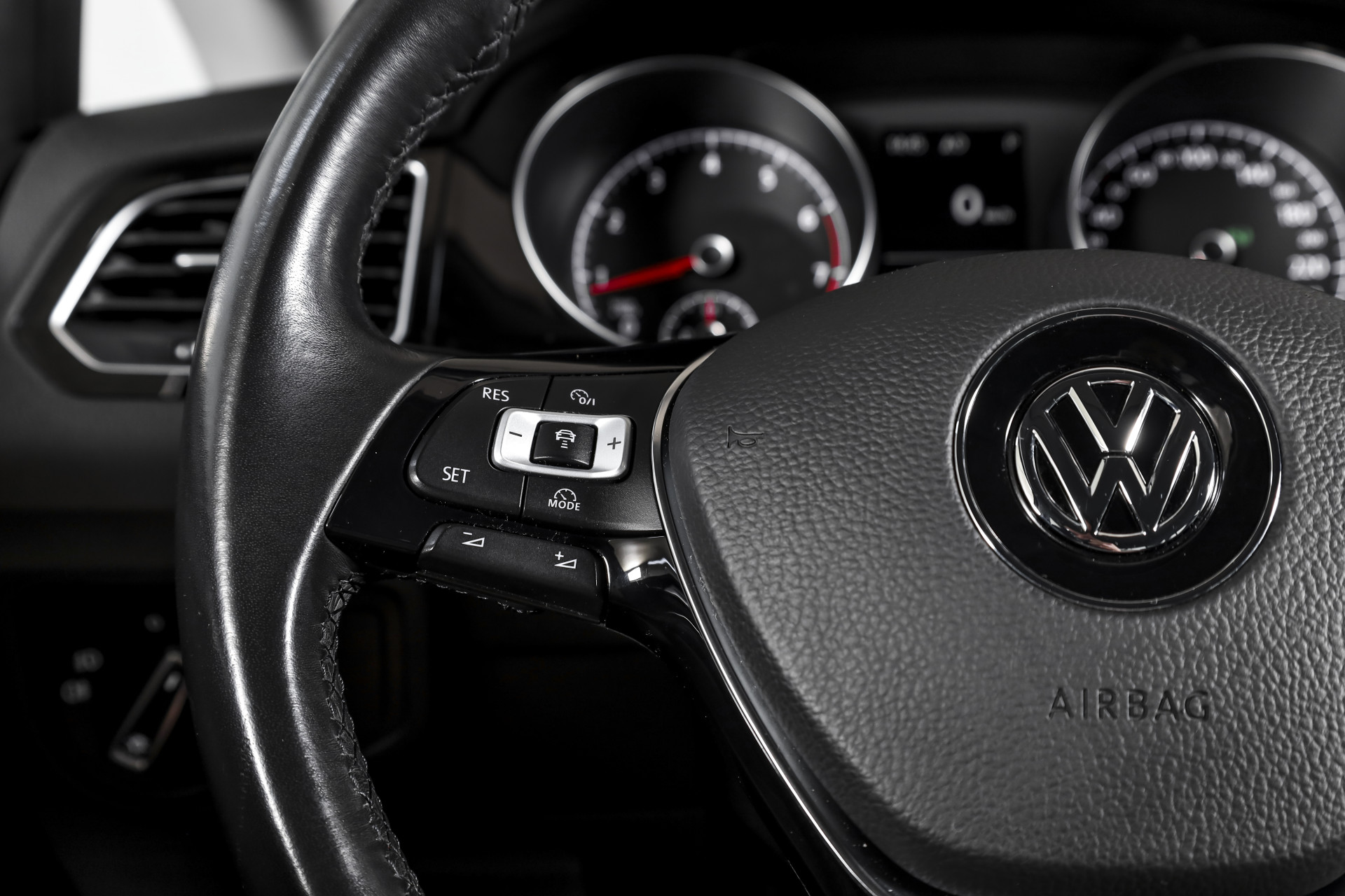 Foto van Volkswagen Golf Sportsvan