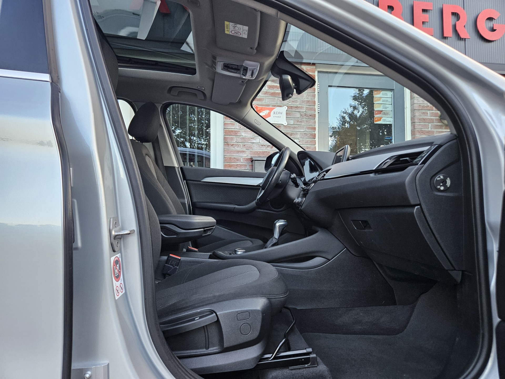 Foto van BMW X1 Xdrive20i