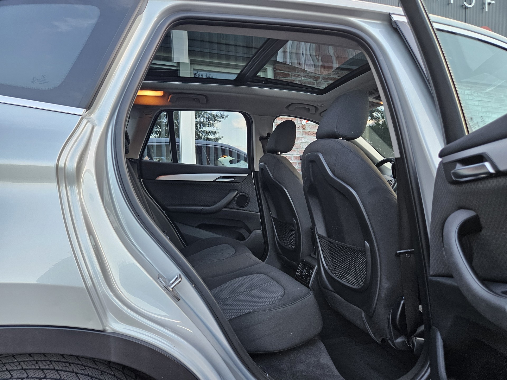 Foto van BMW X1 Xdrive20i