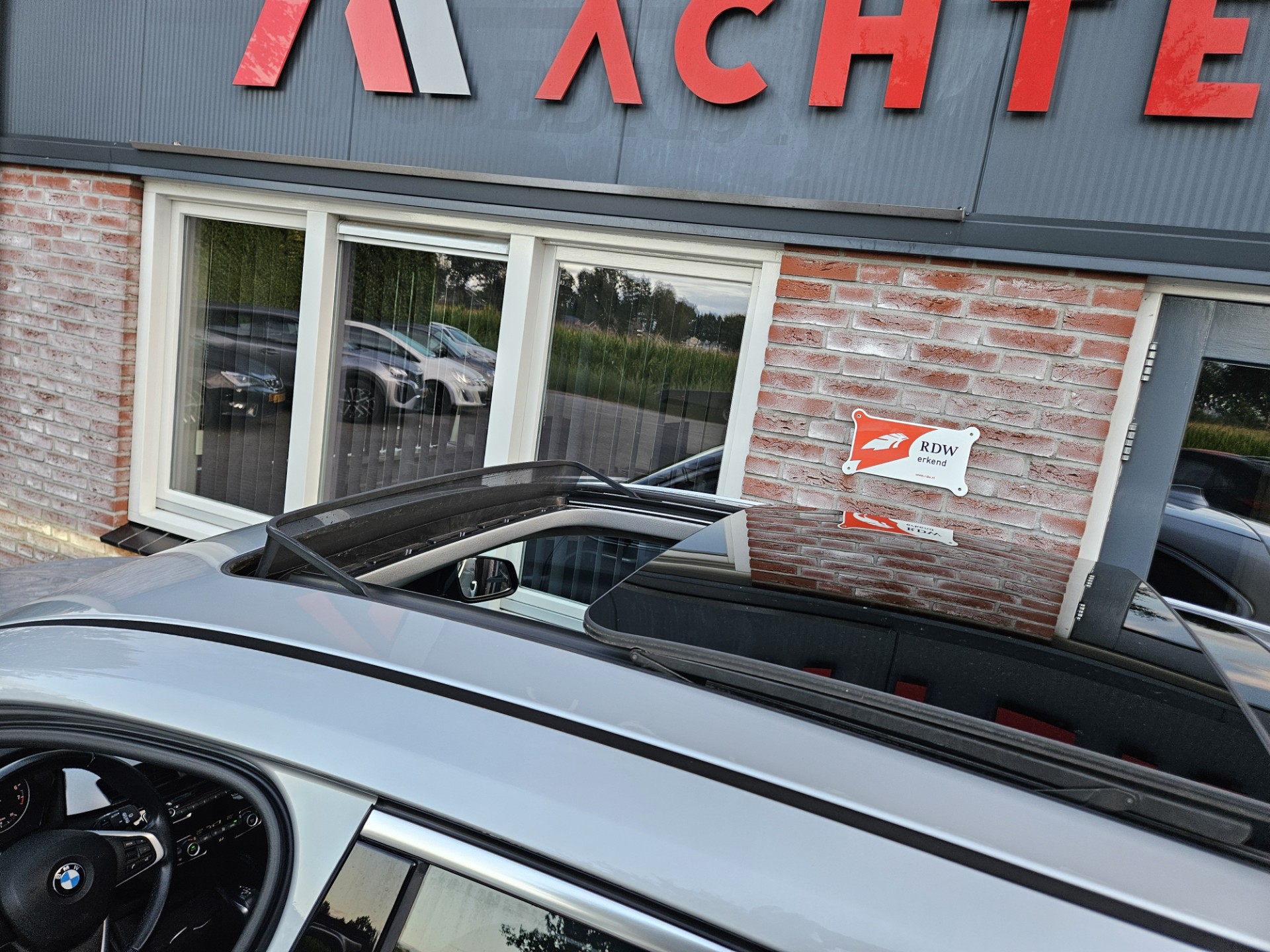 Foto van BMW X1 Xdrive20i