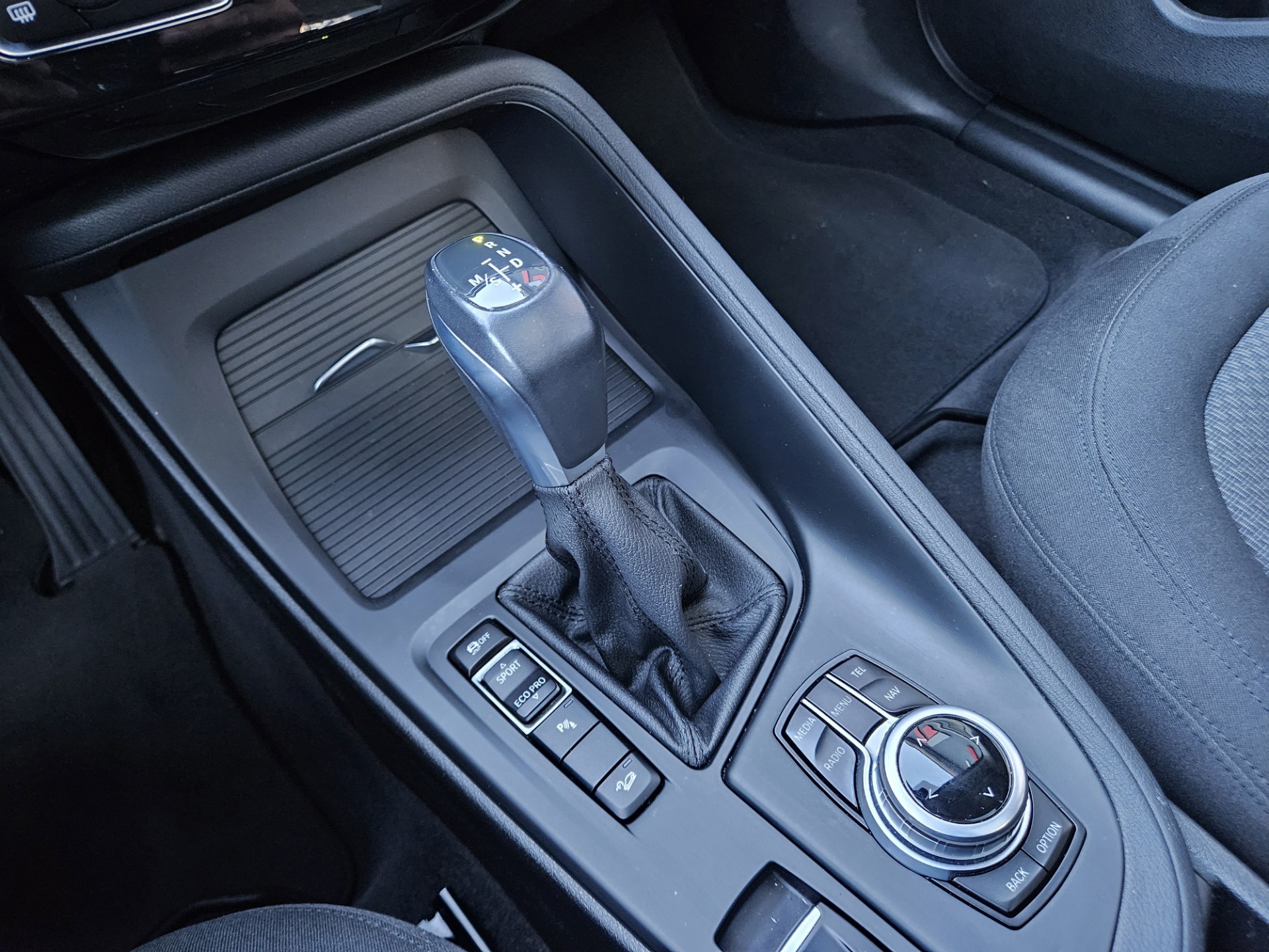 Foto van BMW X1 Xdrive20i