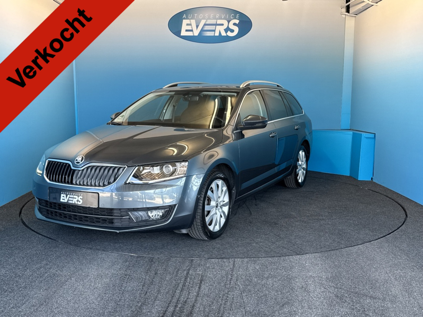Skoda Octavia 1.0 TSI Greentech Style Business AUTOMAAT, Trekhaak 2016 - voorkant