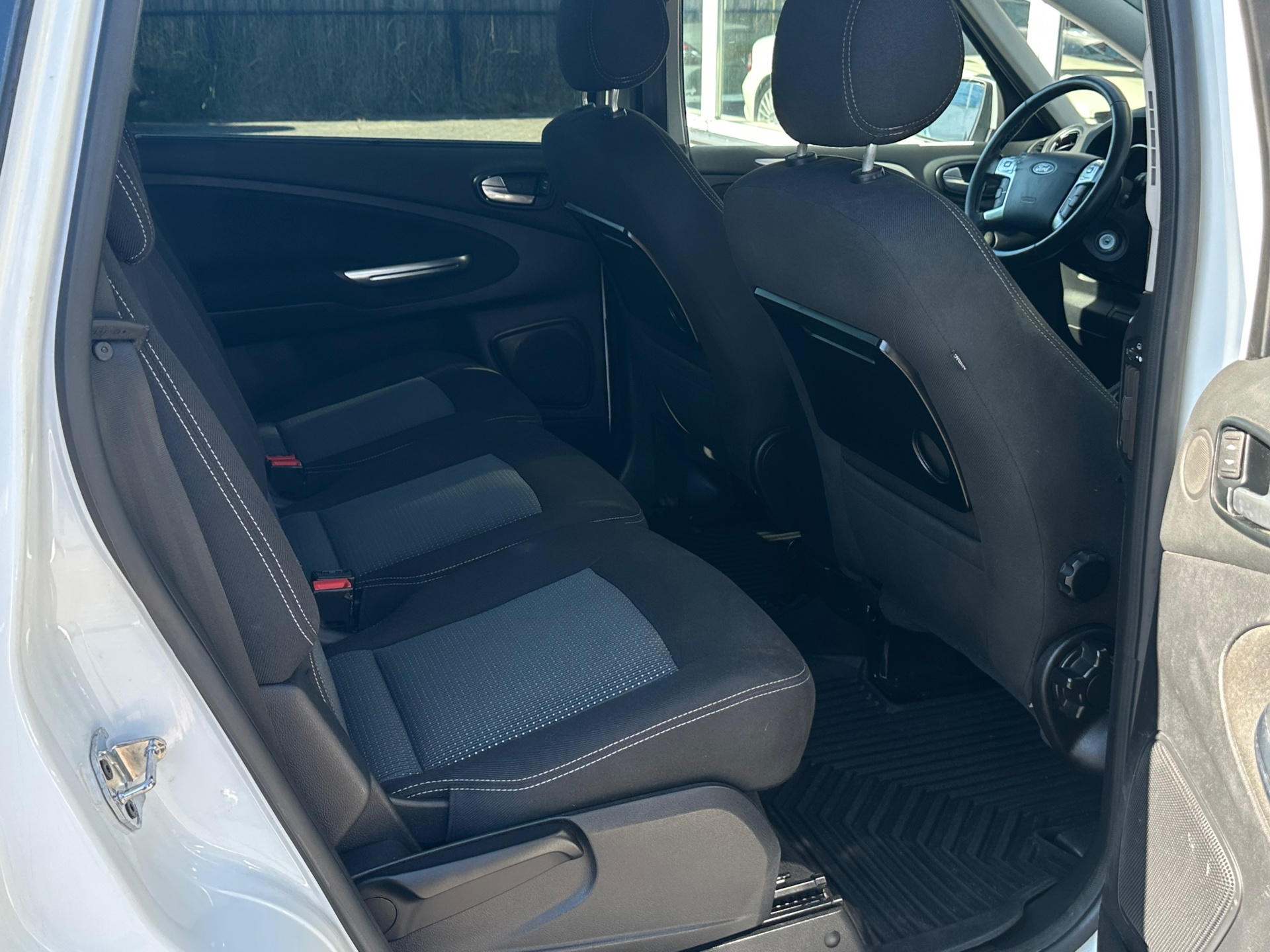 Foto van Ford S-max