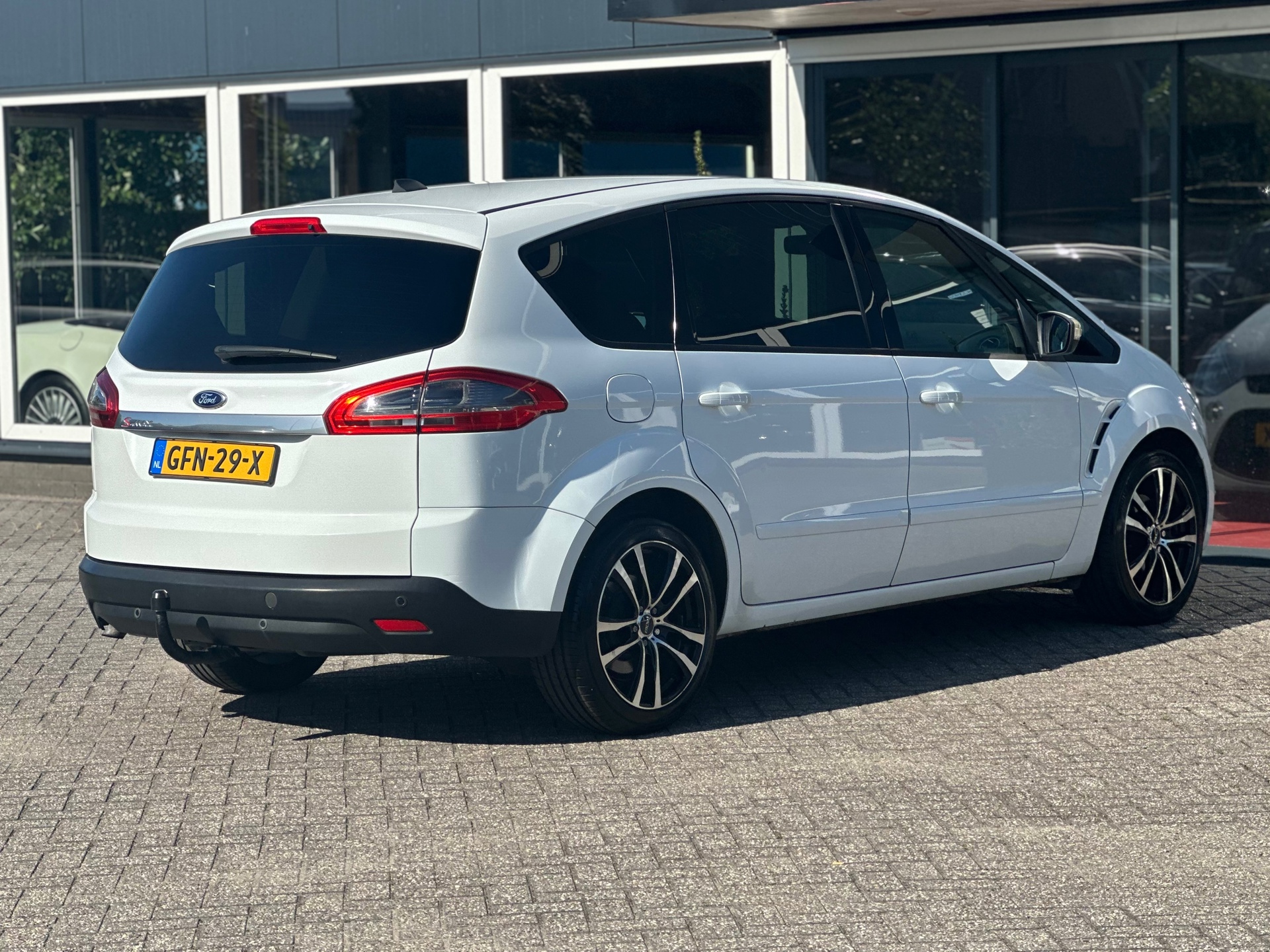 Foto van Ford S-max