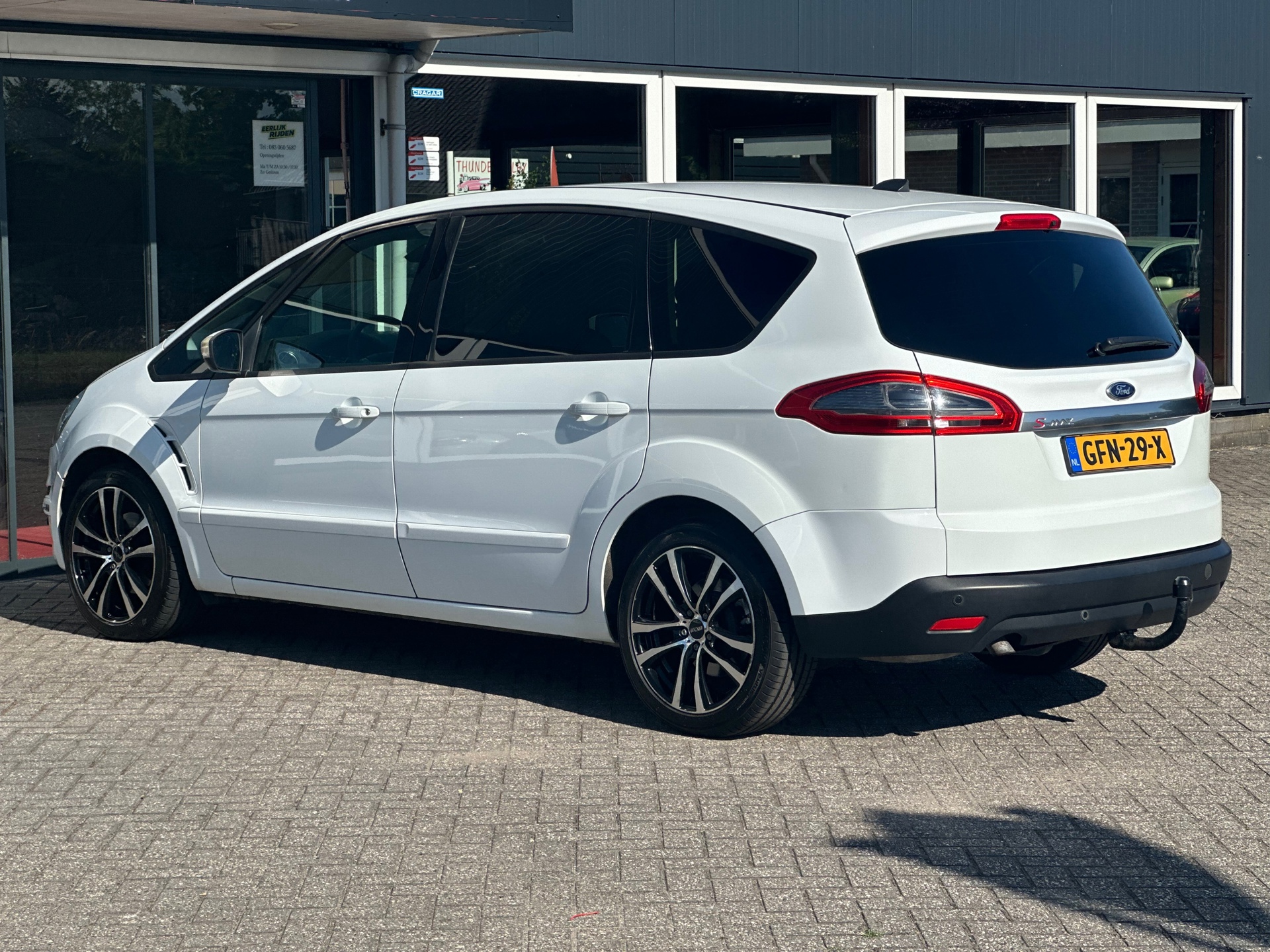 Foto van Ford S-max