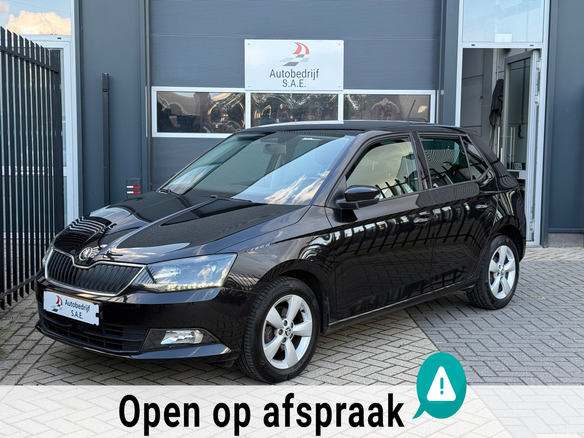 Skoda Fabia 1.2 TSI JOY 5-DRS / CRUISE / AIRCO / LED 2017 - voorkant