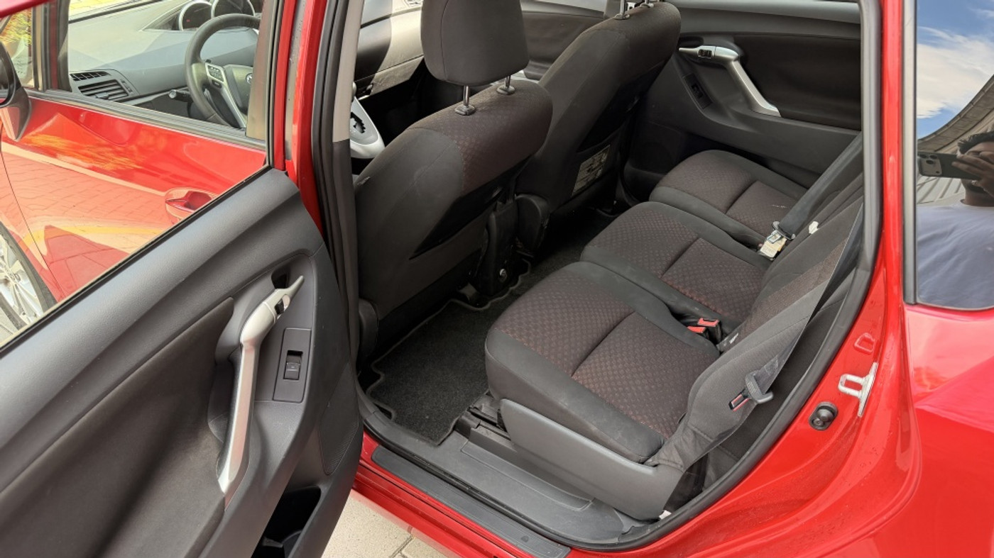 Foto van Toyota Toyota Verso