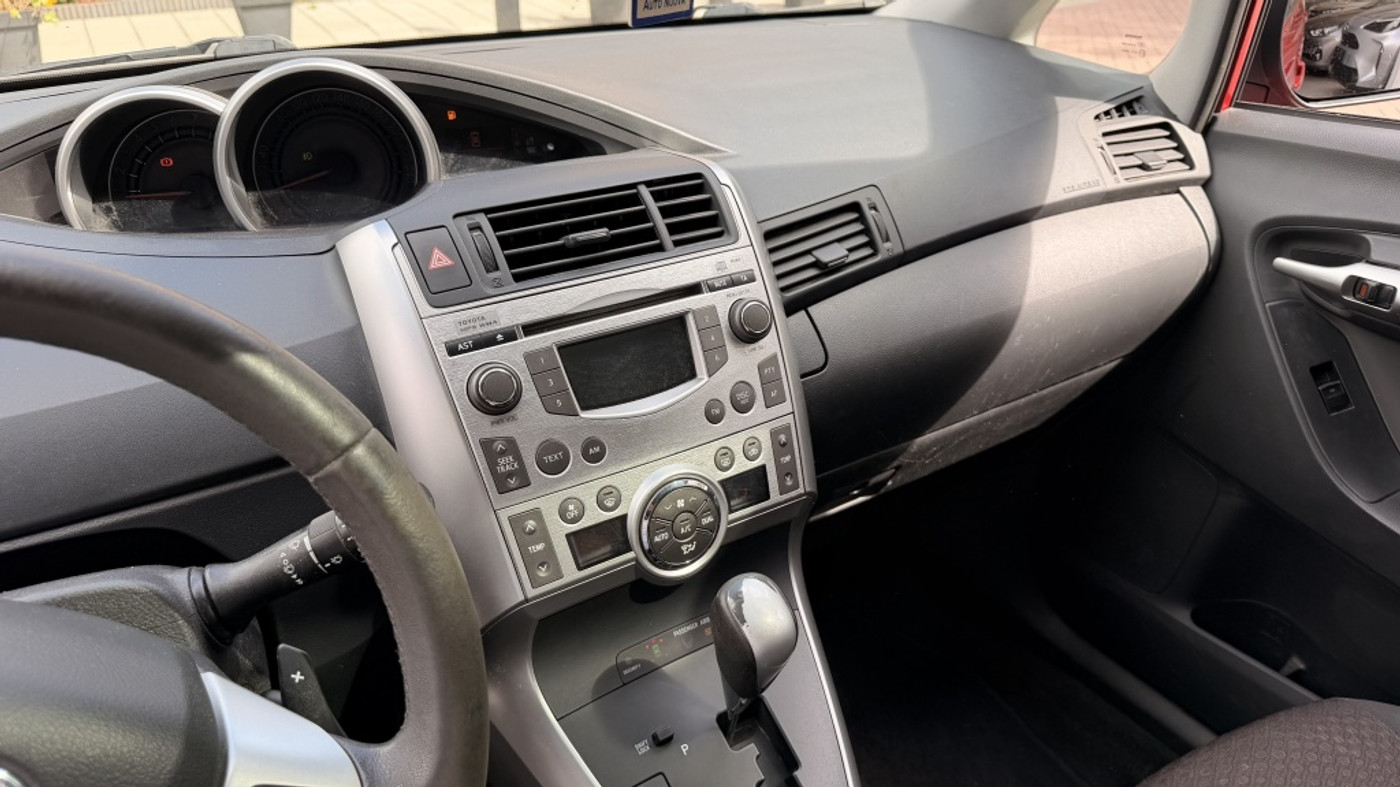Foto van Toyota Toyota Verso