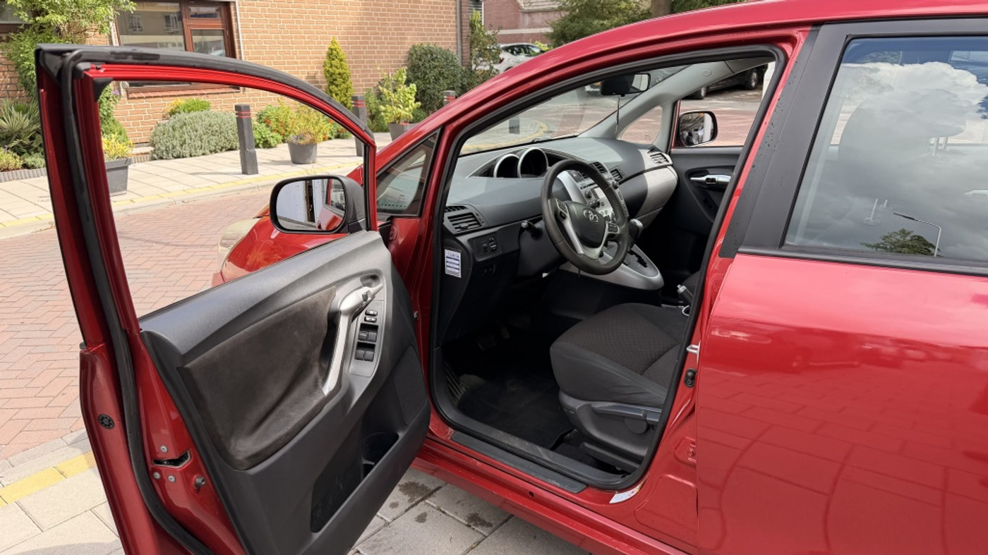 Foto van Toyota Toyota Verso