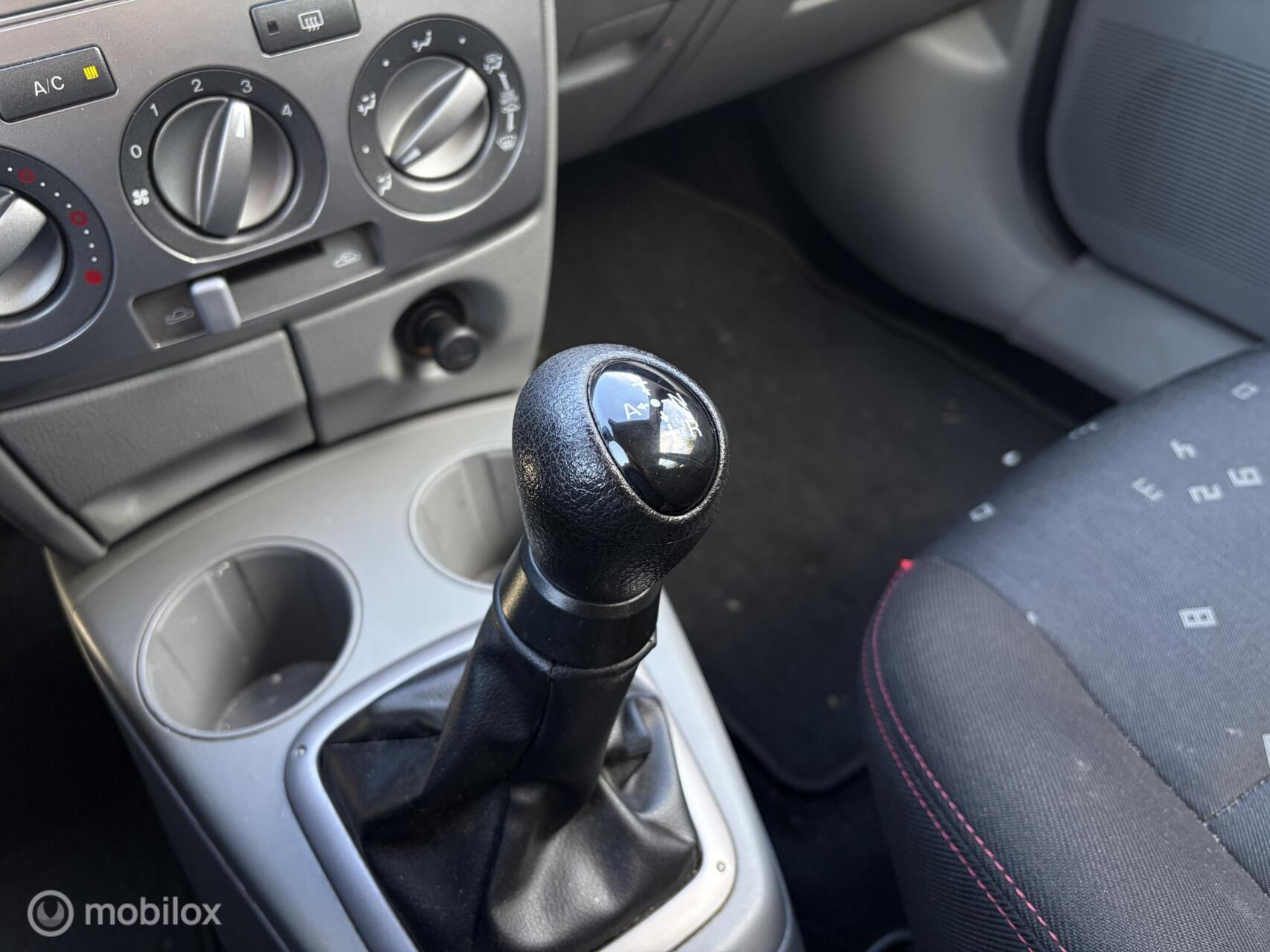 Foto van Mazda Mazda 2