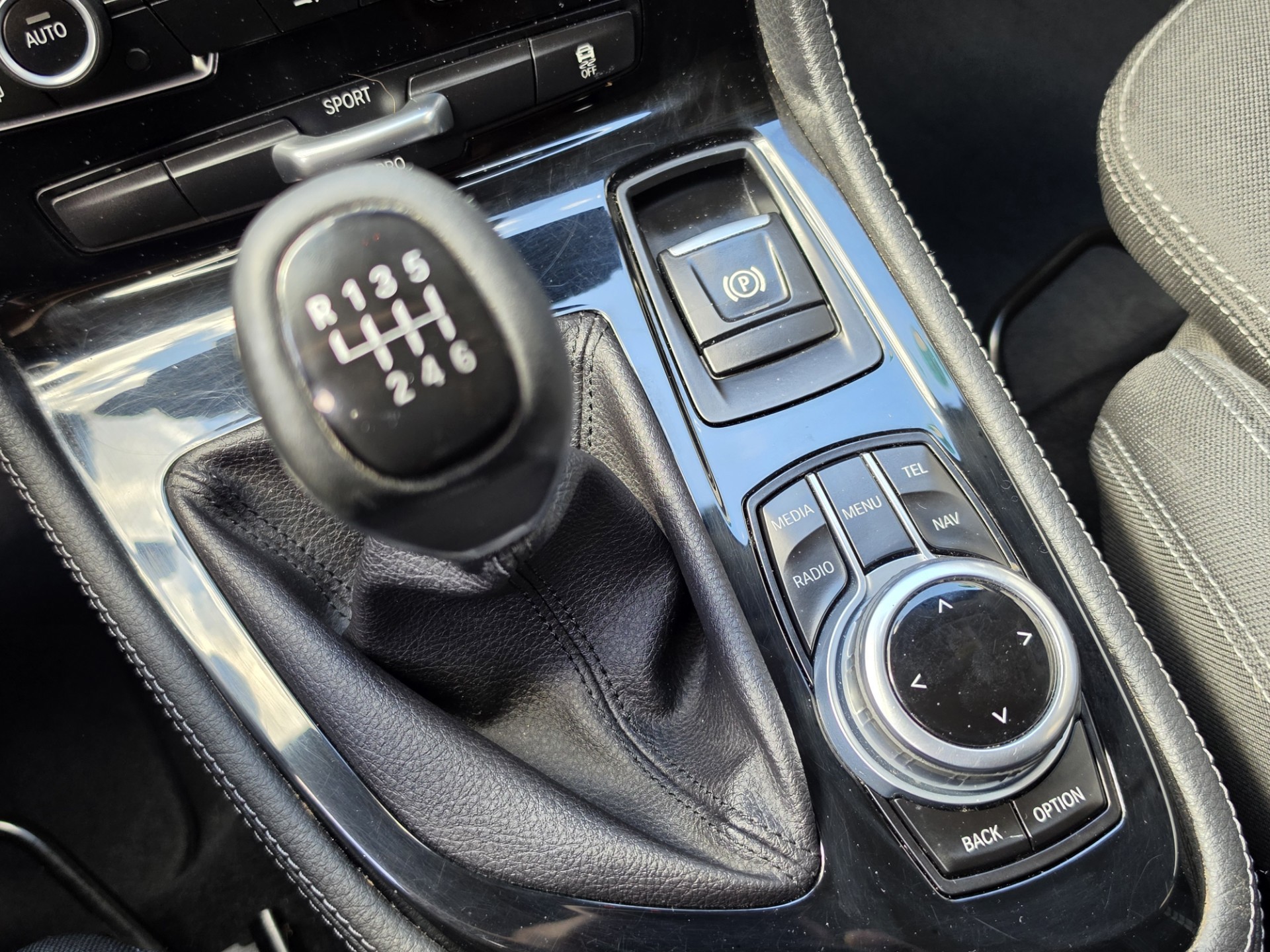 Foto van BMW 216i Active Tourer