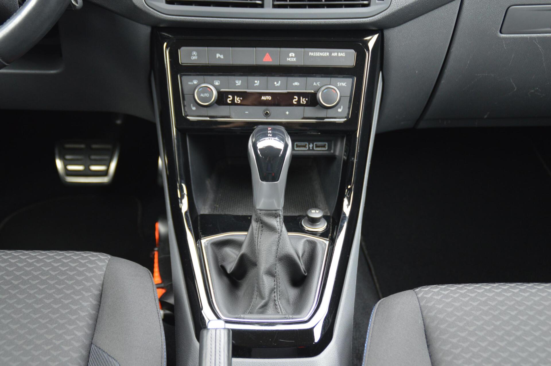 Foto van Volkswagen T-cross