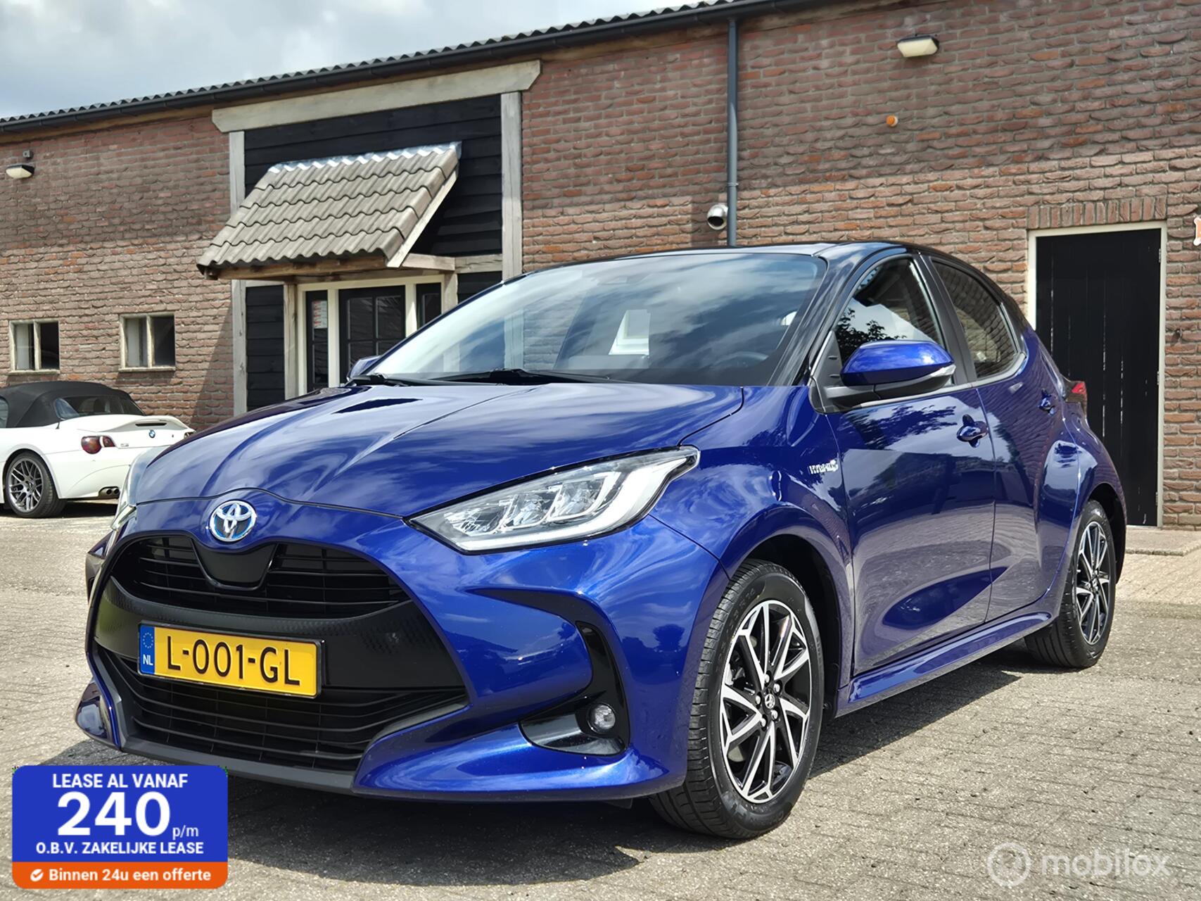 Toyota Toyota Yaris 1.5 Hybrid Dynamic 2021 - voorkant