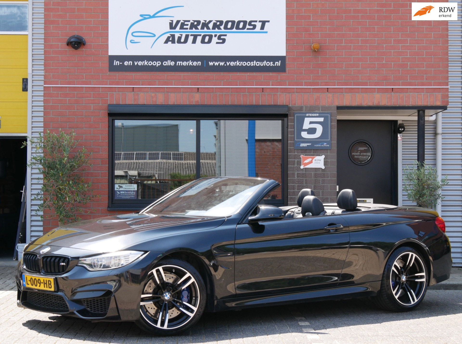 BMW M4 M4 dealer onderhouden. memory. h&k. carbon trim. 2015 - voorkant