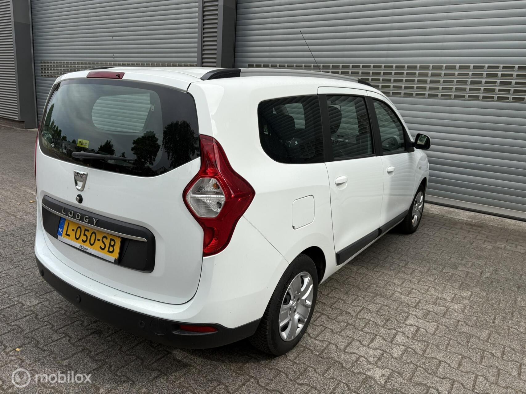 Foto van Dacia Lodgy