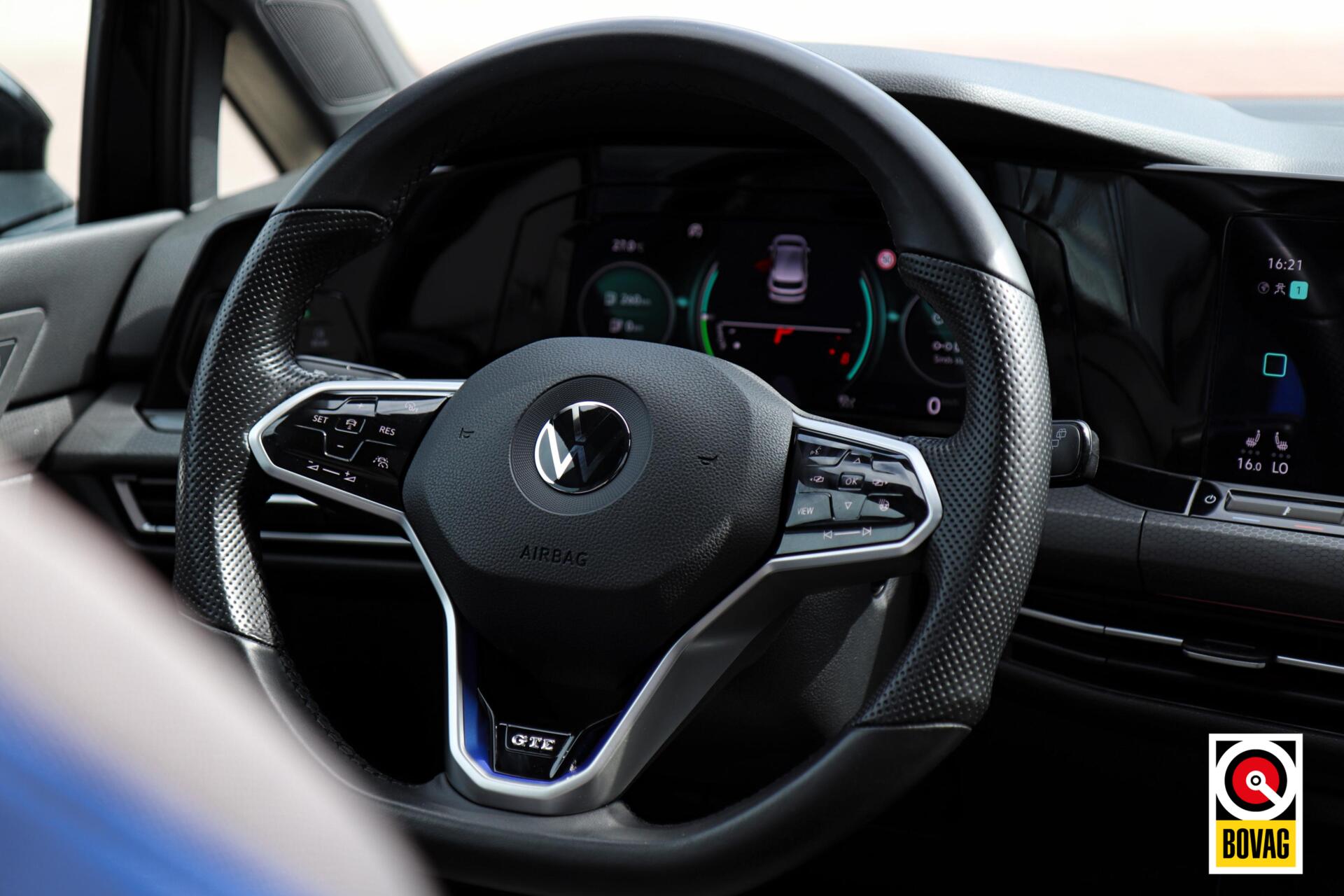 Foto van Volkswagen Golf GTE