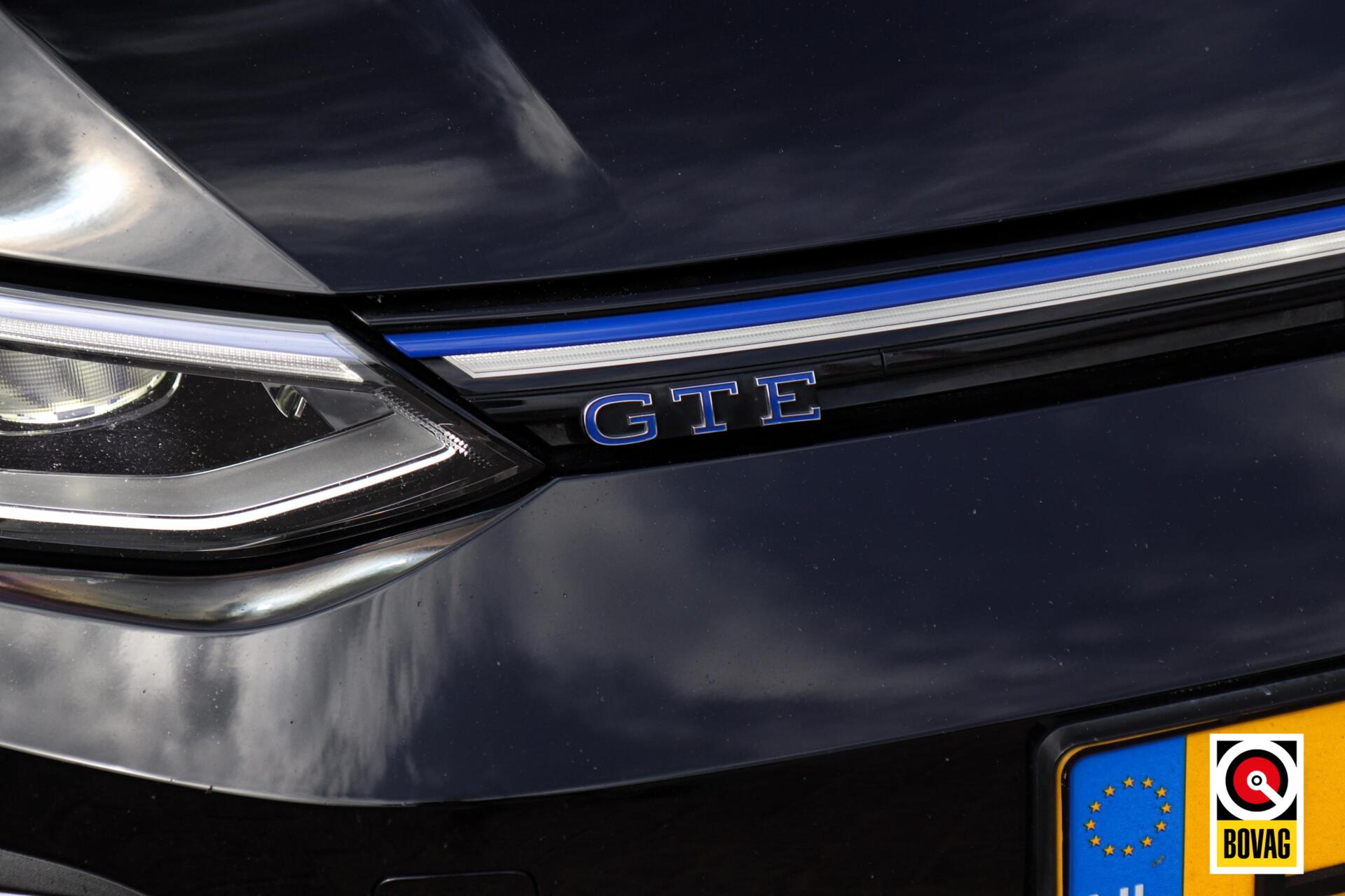 Foto van Volkswagen Golf GTE