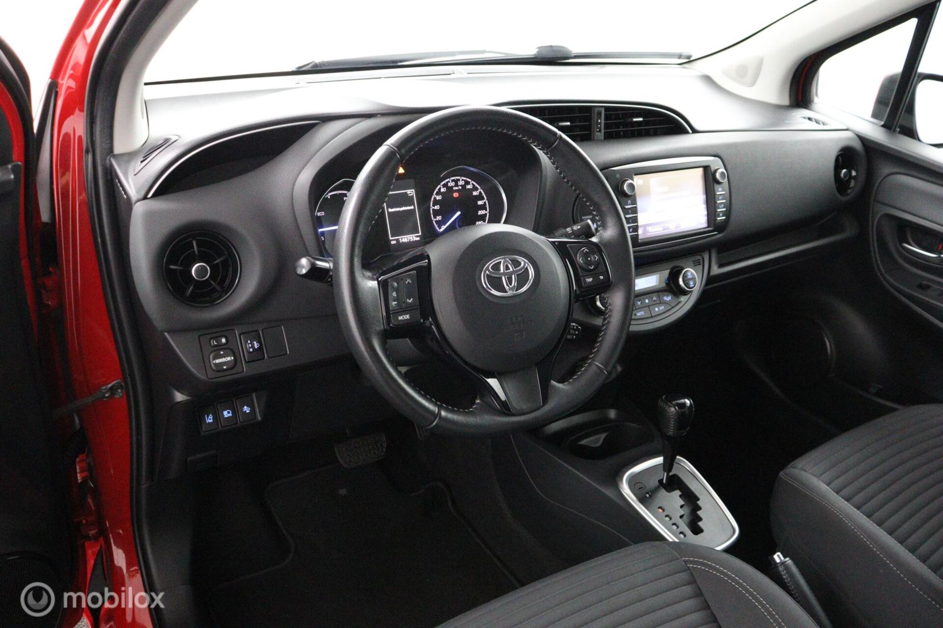 Foto van Toyota Toyota Yaris Hybrid