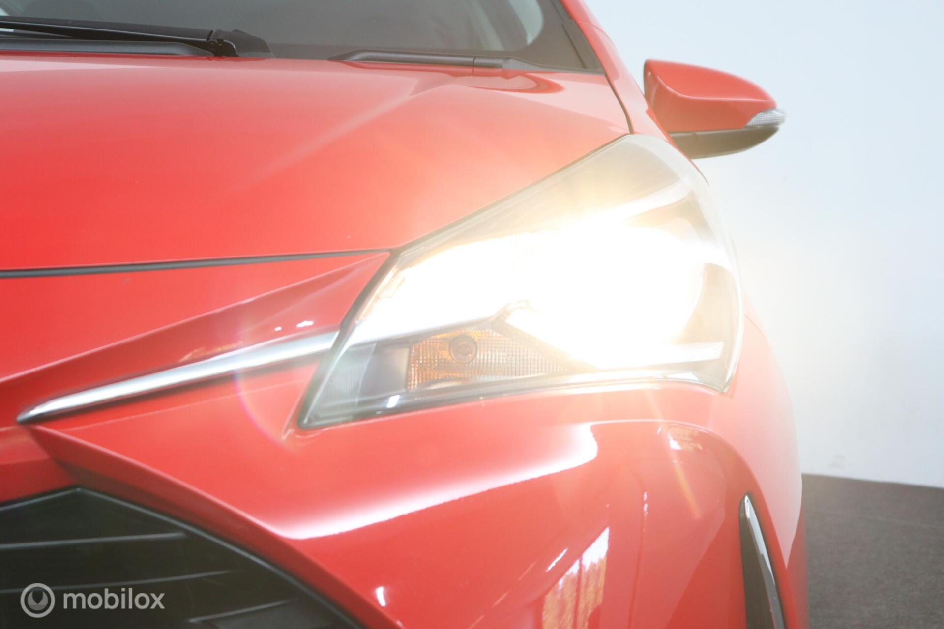 Foto van Toyota Toyota Yaris Hybrid