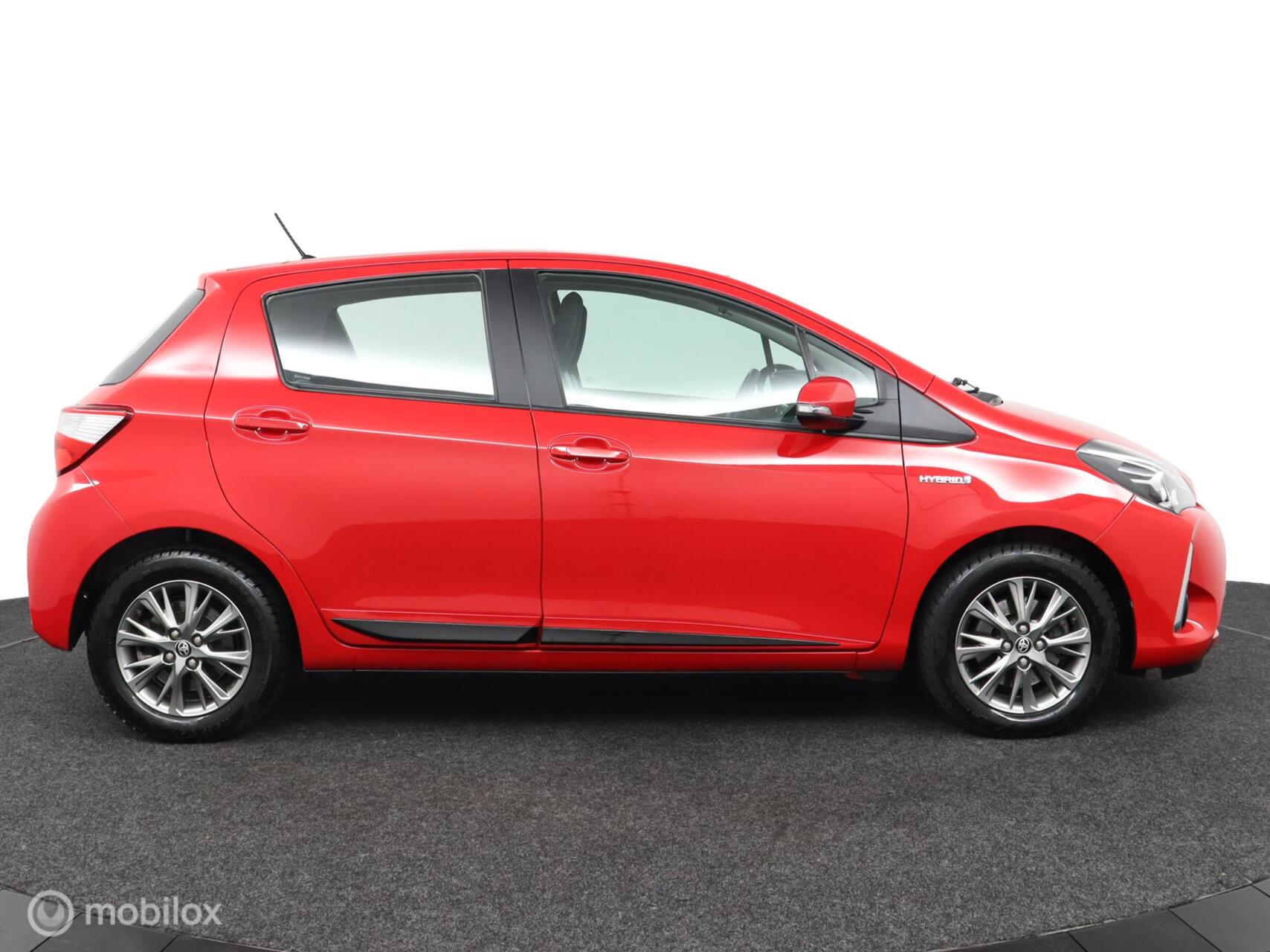 Foto van Toyota Toyota Yaris Hybrid