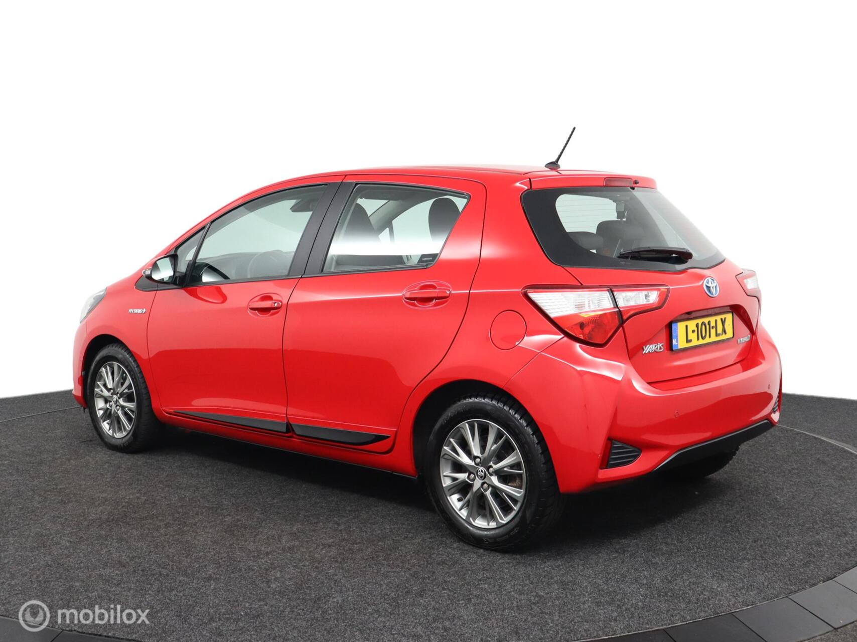 Foto van Toyota Toyota Yaris Hybrid