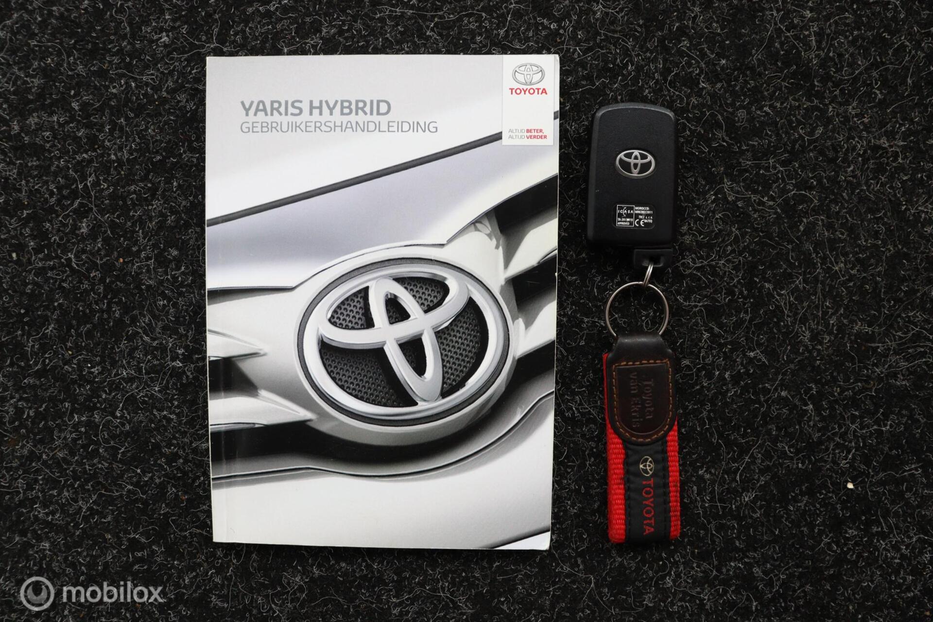 Foto van Toyota Toyota Yaris Hybrid
