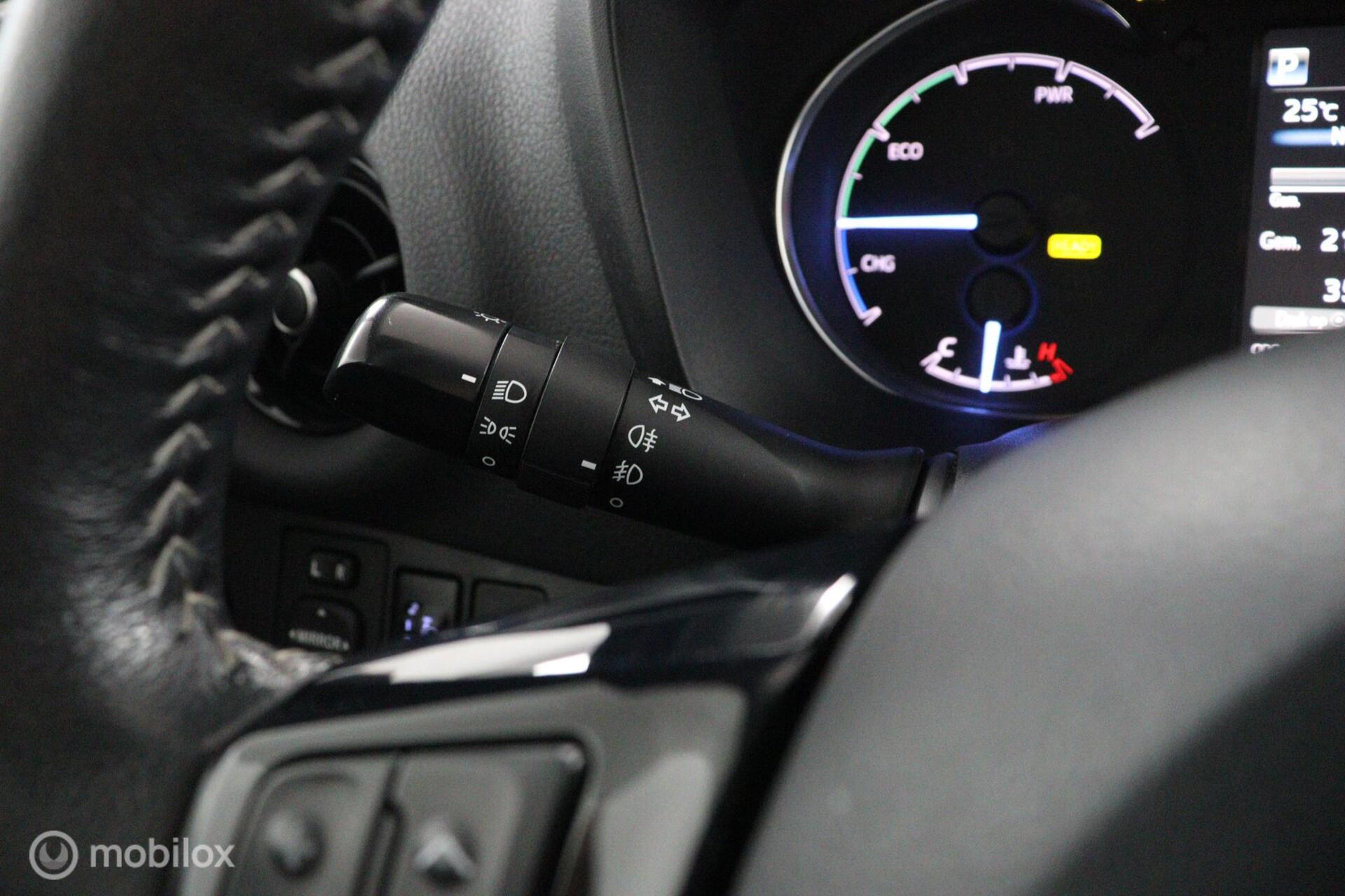 Foto van Toyota Toyota Yaris Hybrid