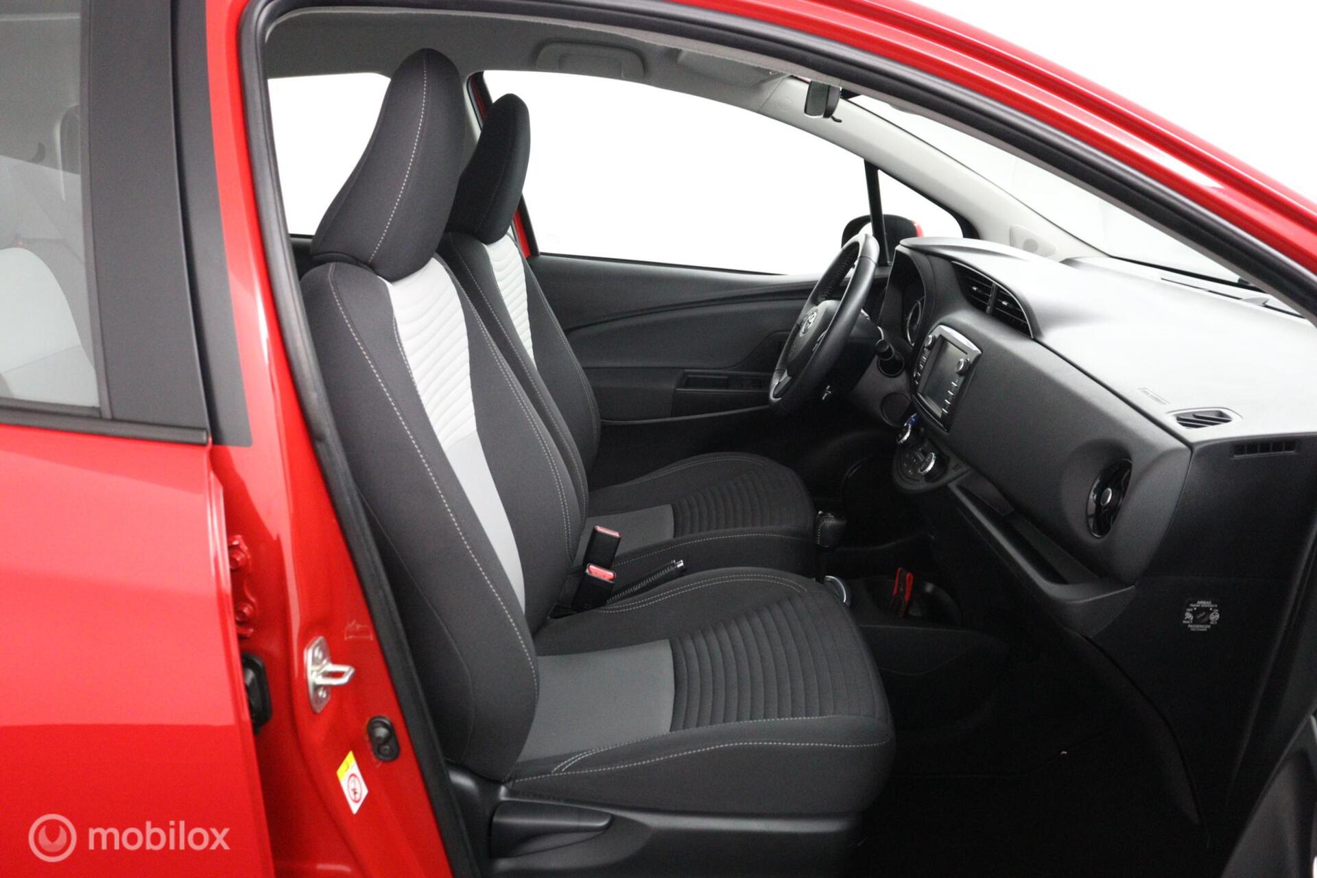 Foto van Toyota Toyota Yaris Hybrid
