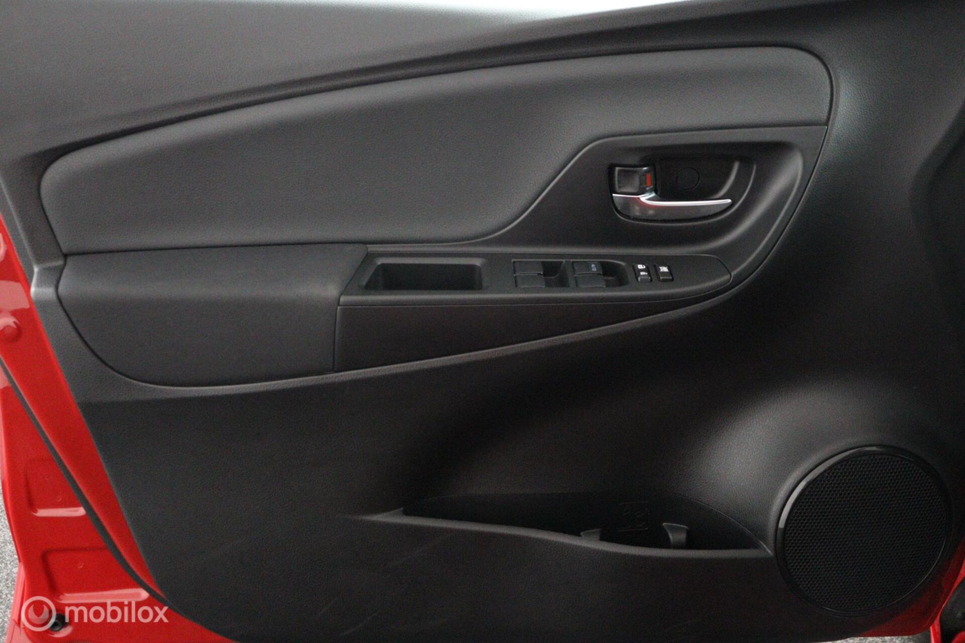 Foto van Toyota Toyota Yaris Hybrid
