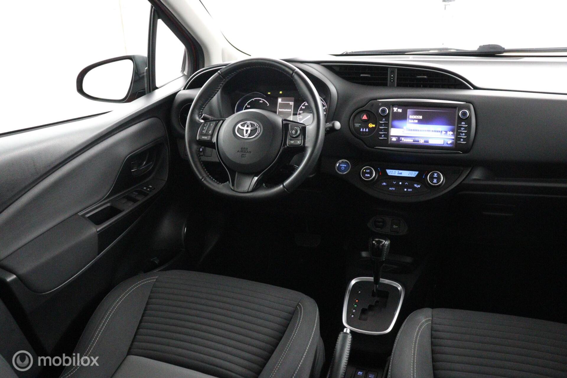 Foto van Toyota Toyota Yaris Hybrid
