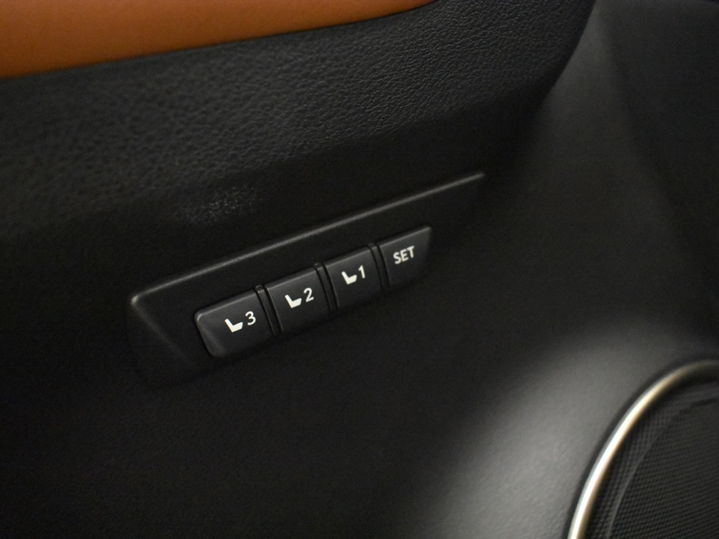Foto van Lexus Lexus Nx300h