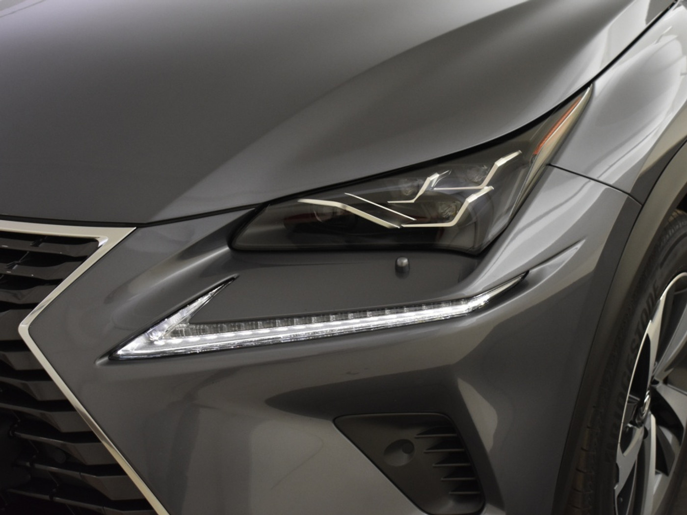 Foto van Lexus Lexus Nx300h