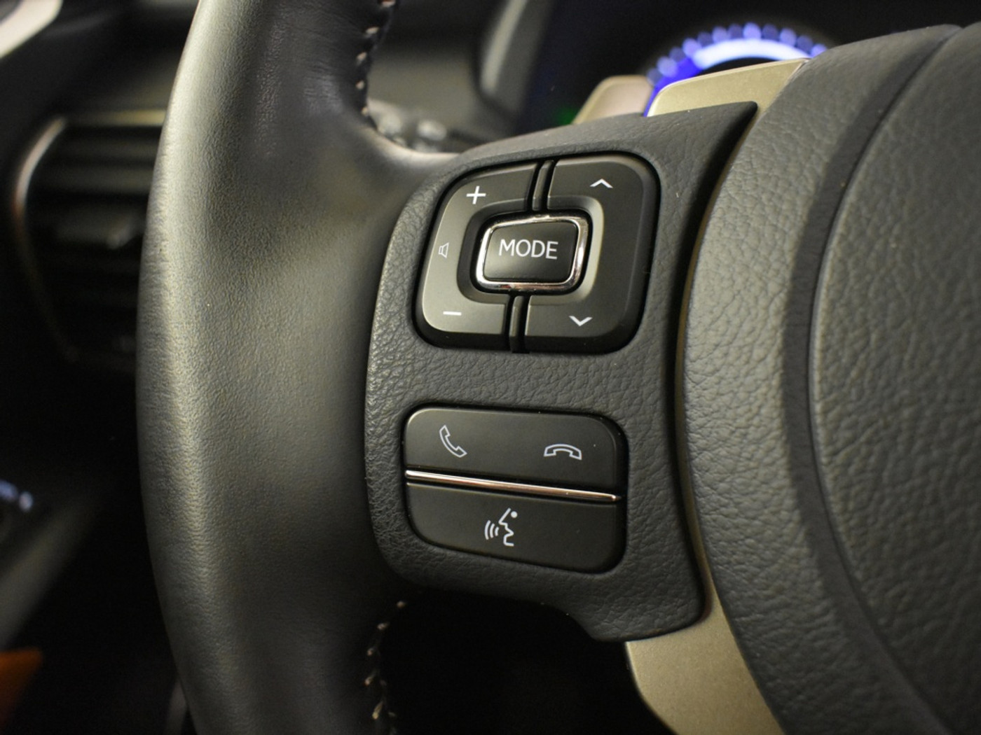 Foto van Lexus Lexus Nx300h