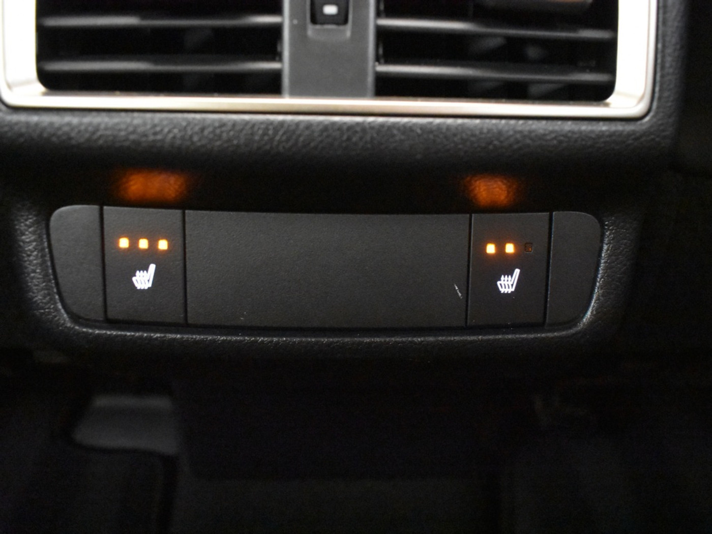 Foto van Lexus Lexus Nx300h